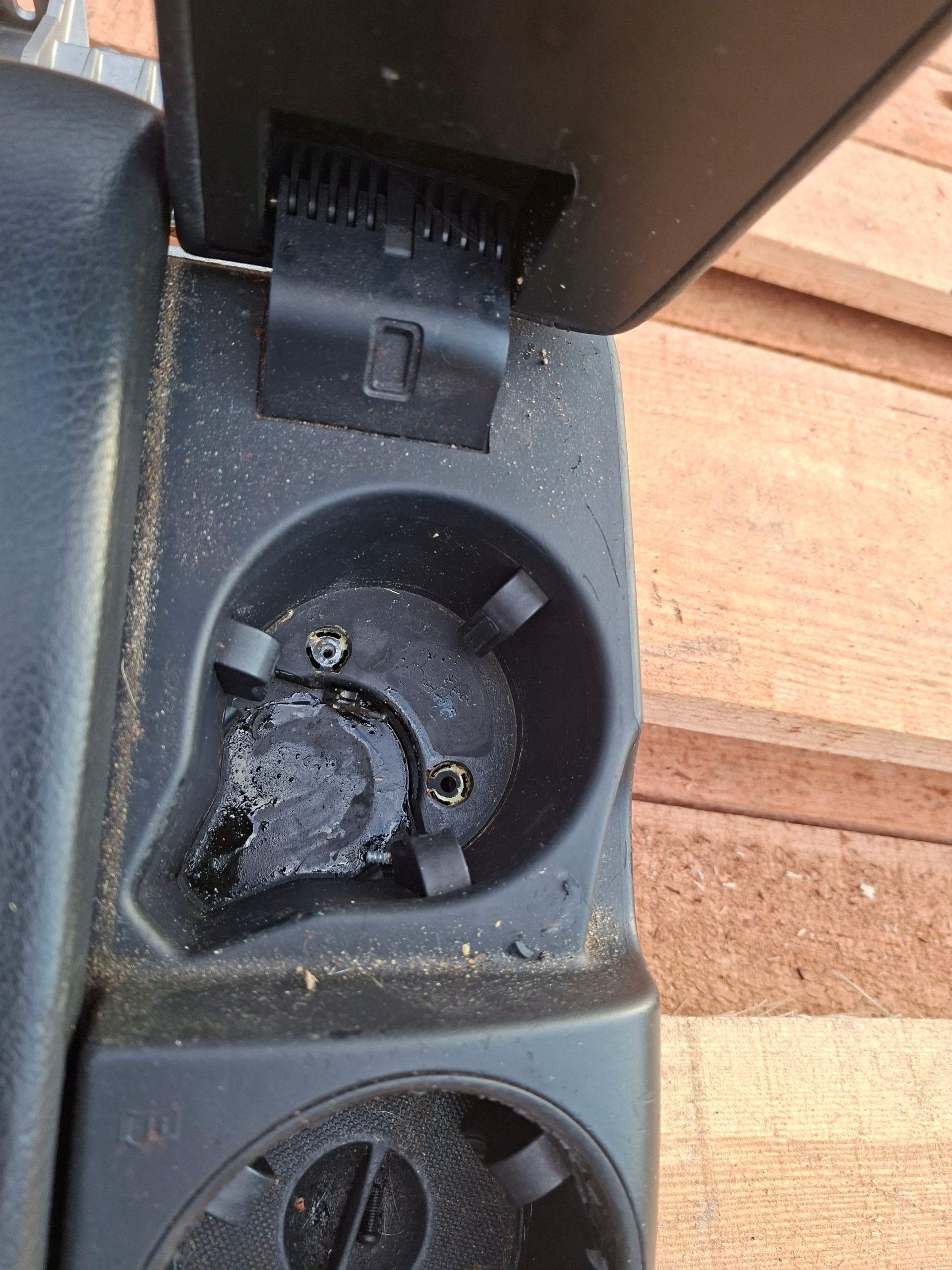 armrest TUNELU SRODKOWEGO front AUDI Q7 4L1864207