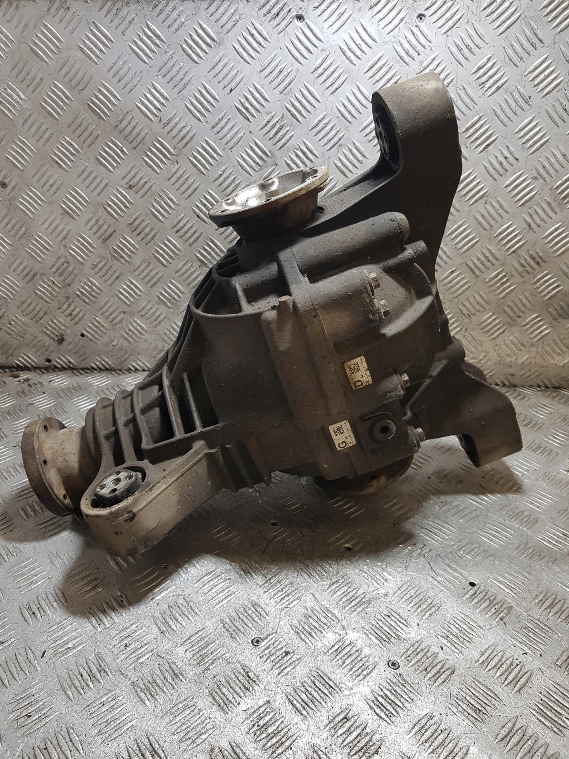 differenciál hátsó AUDI Q7 4460310019 4460310018