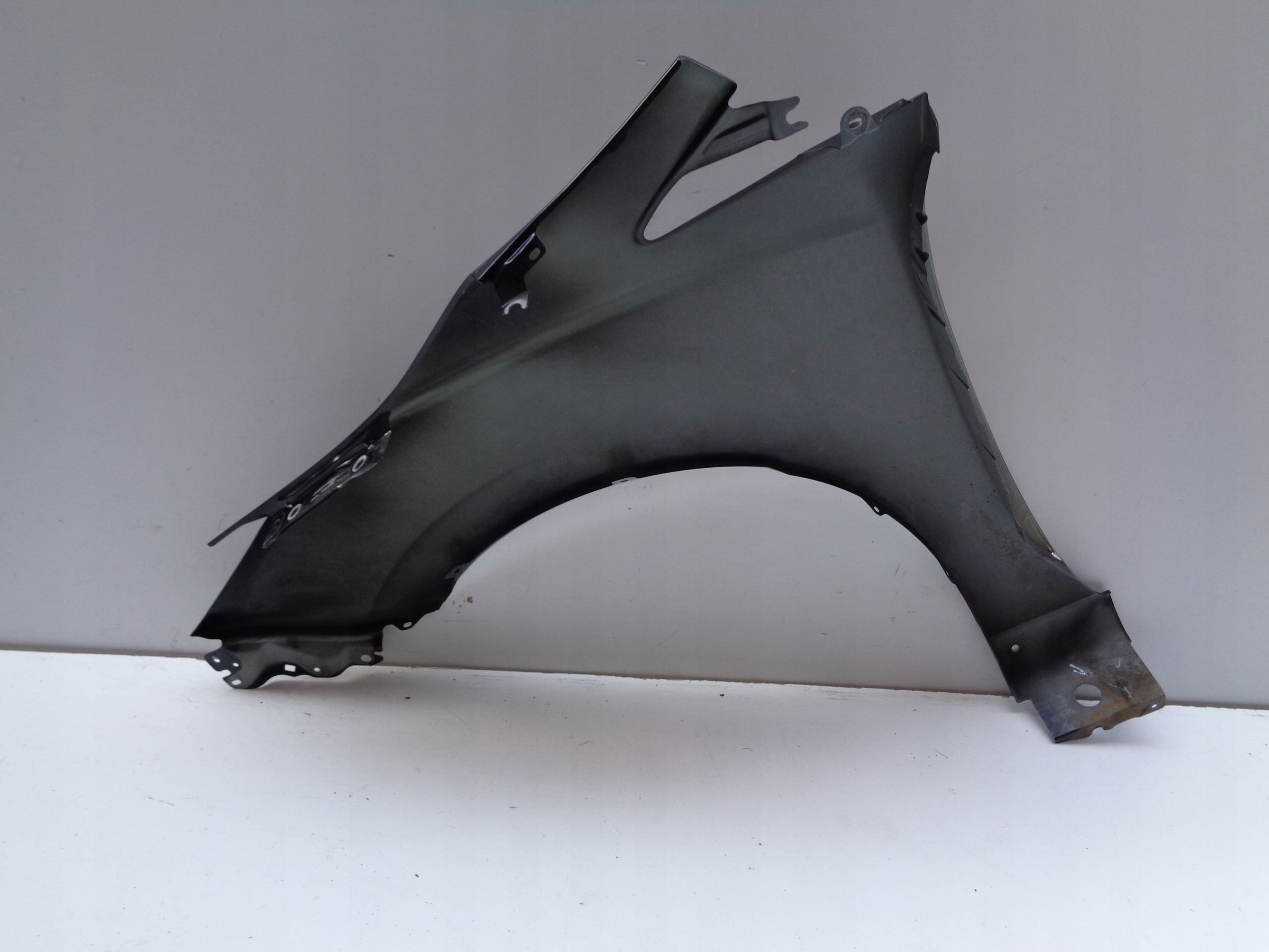 fender right front MAZDA 5 10- LIFT NR 47277