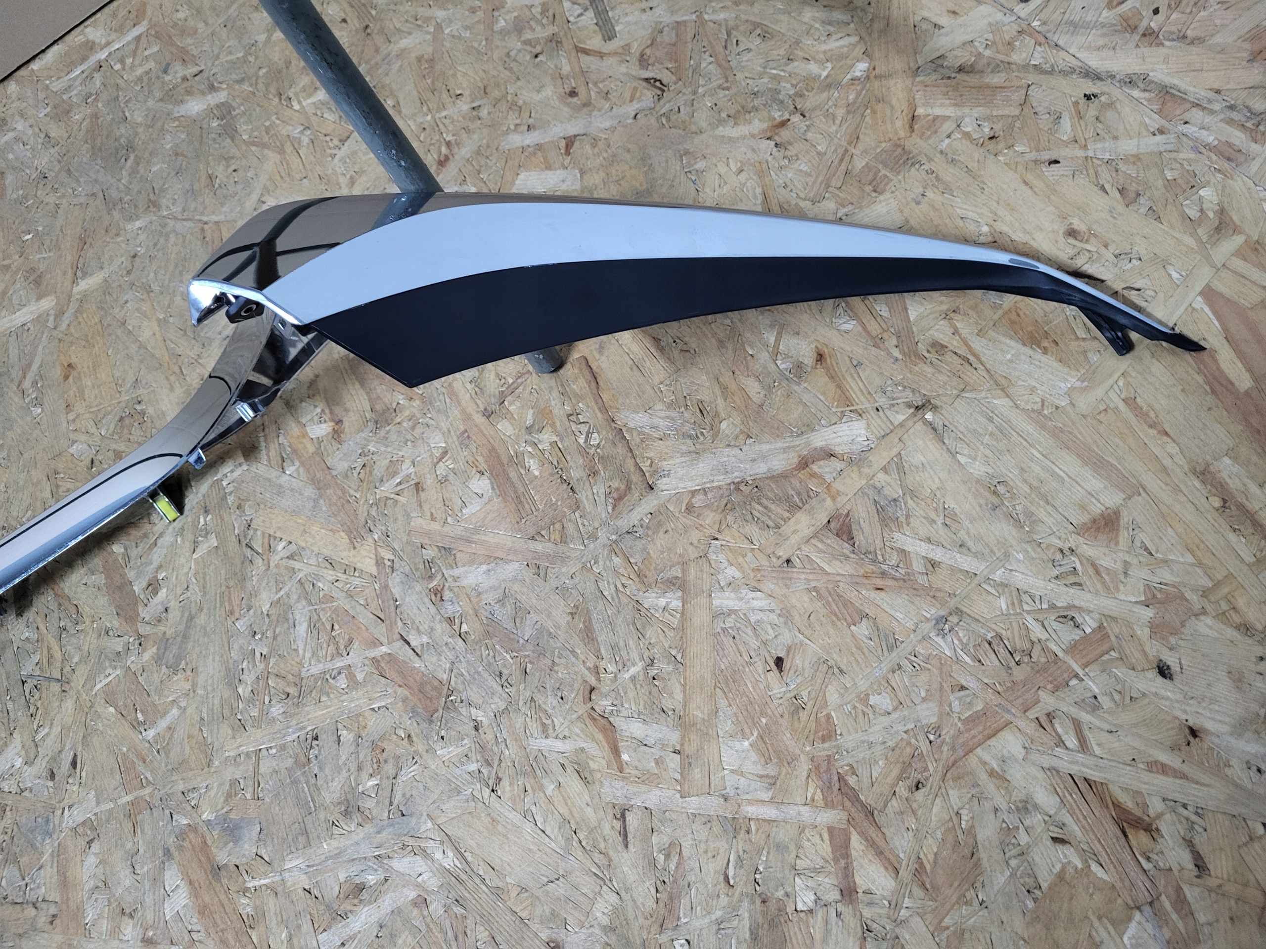Mazda 2 DE Kühlergrill FRONTGRILL Kühlergitter DHM1507J1M - Thumbnail 5