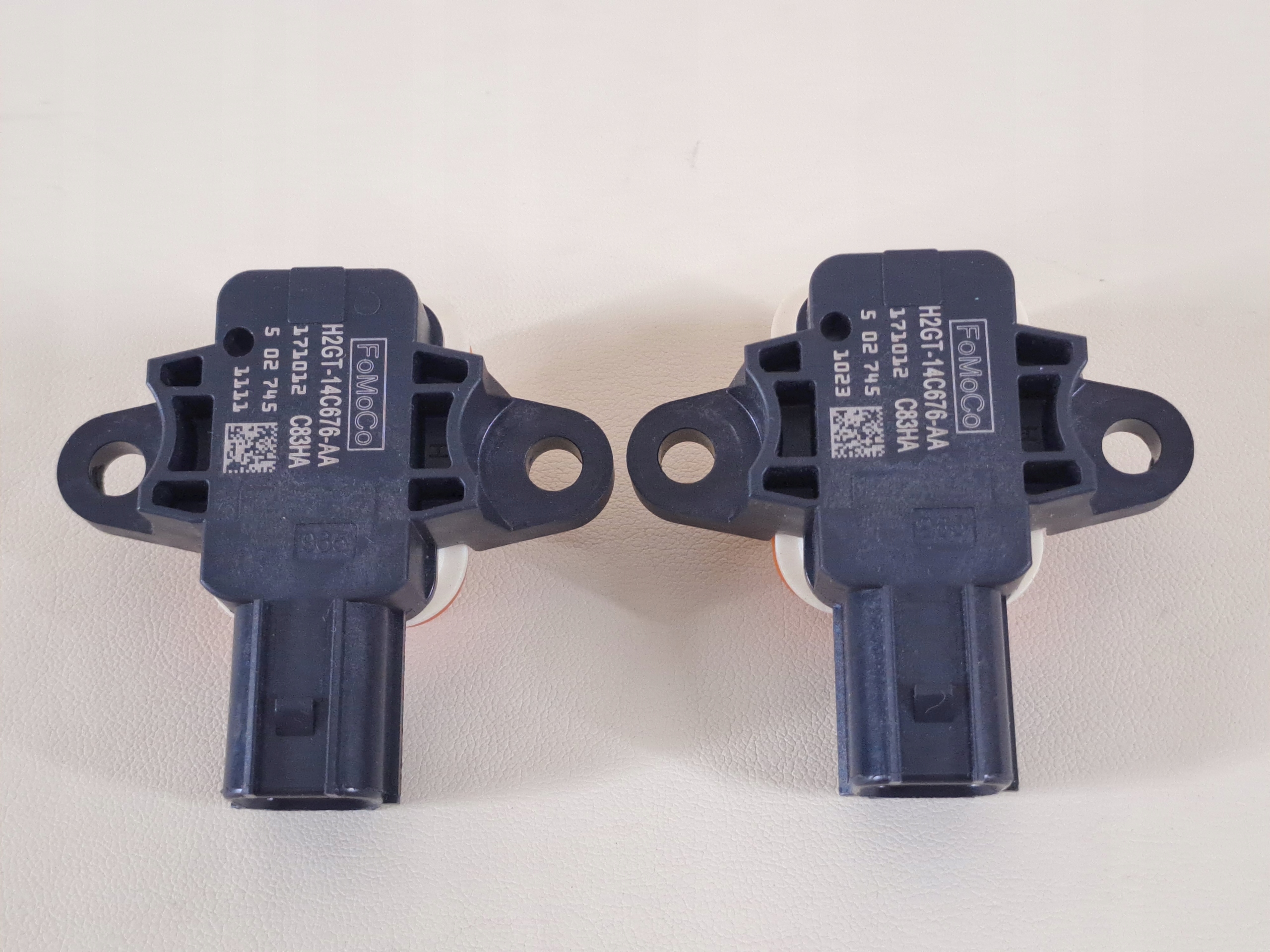 Crashsensor Drucksensor ZDERZENIOWY Tür PRZEDNICH vorne FORD MONDEO V MK5 17r