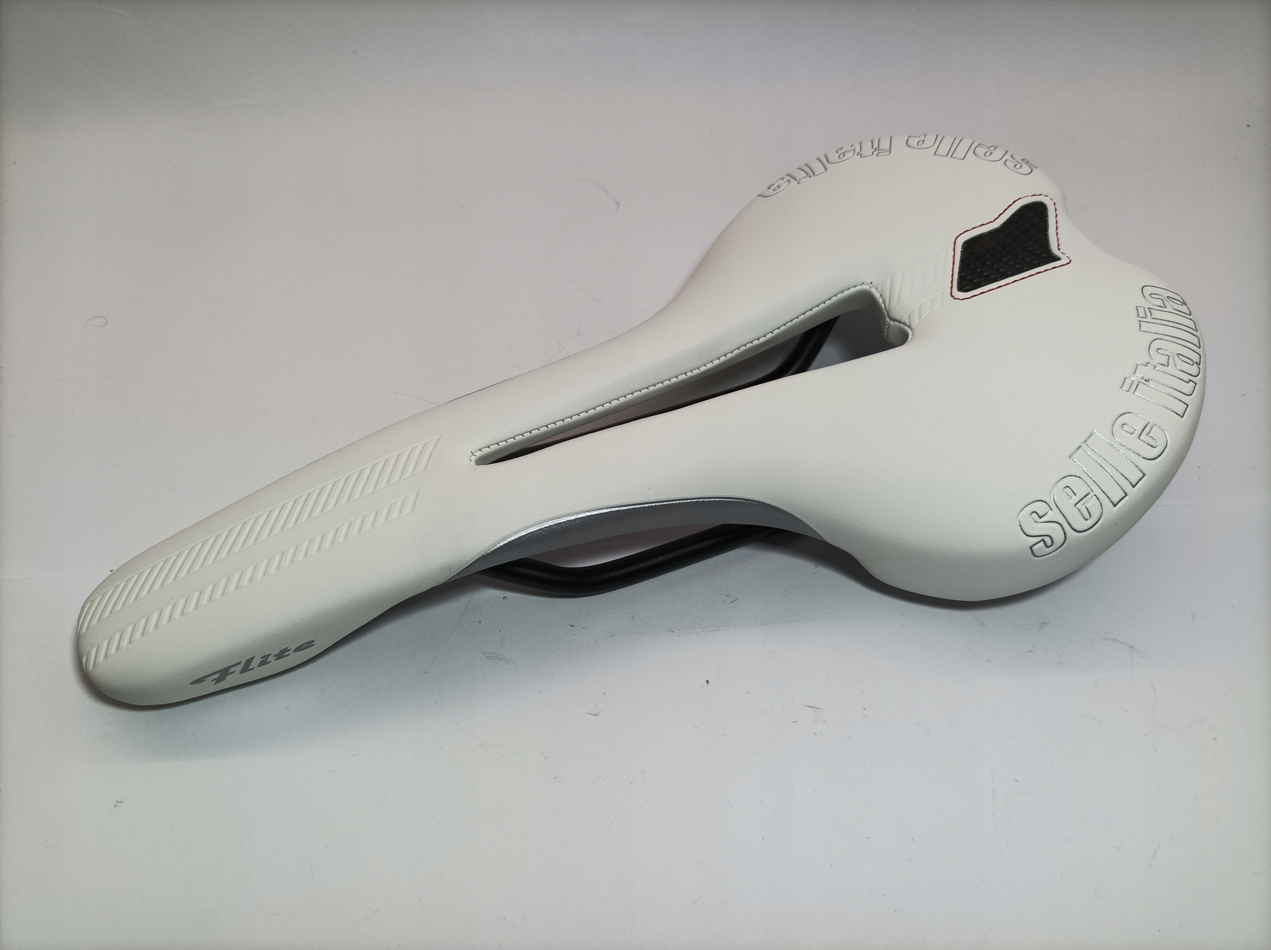 Siodełko Selle Italia Flite TM Flow L2 / 240g. Marka Selle Italia