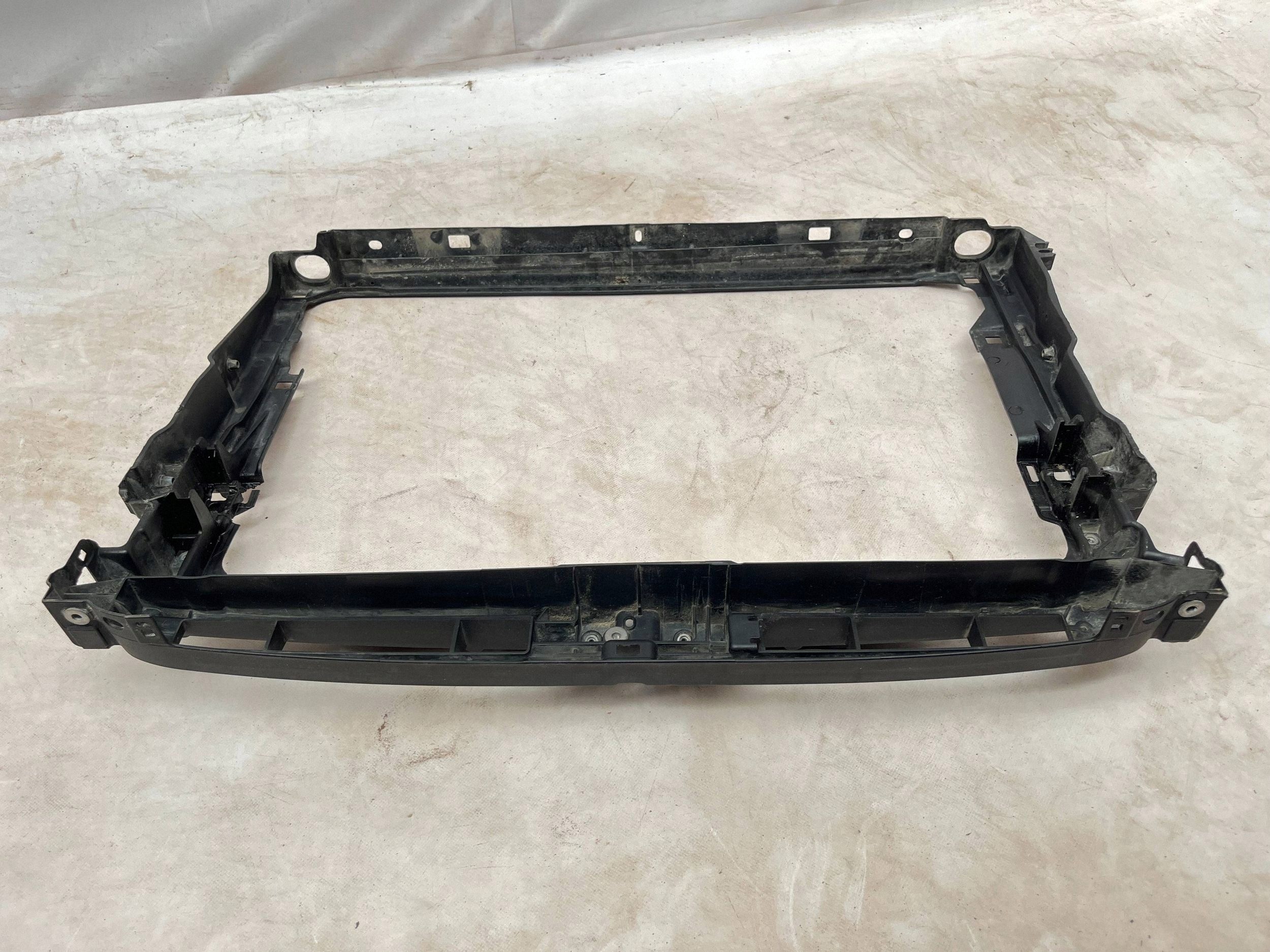 Armature Traverse CALE VOLKSWAGEN GOLF VII 5G0805594AC