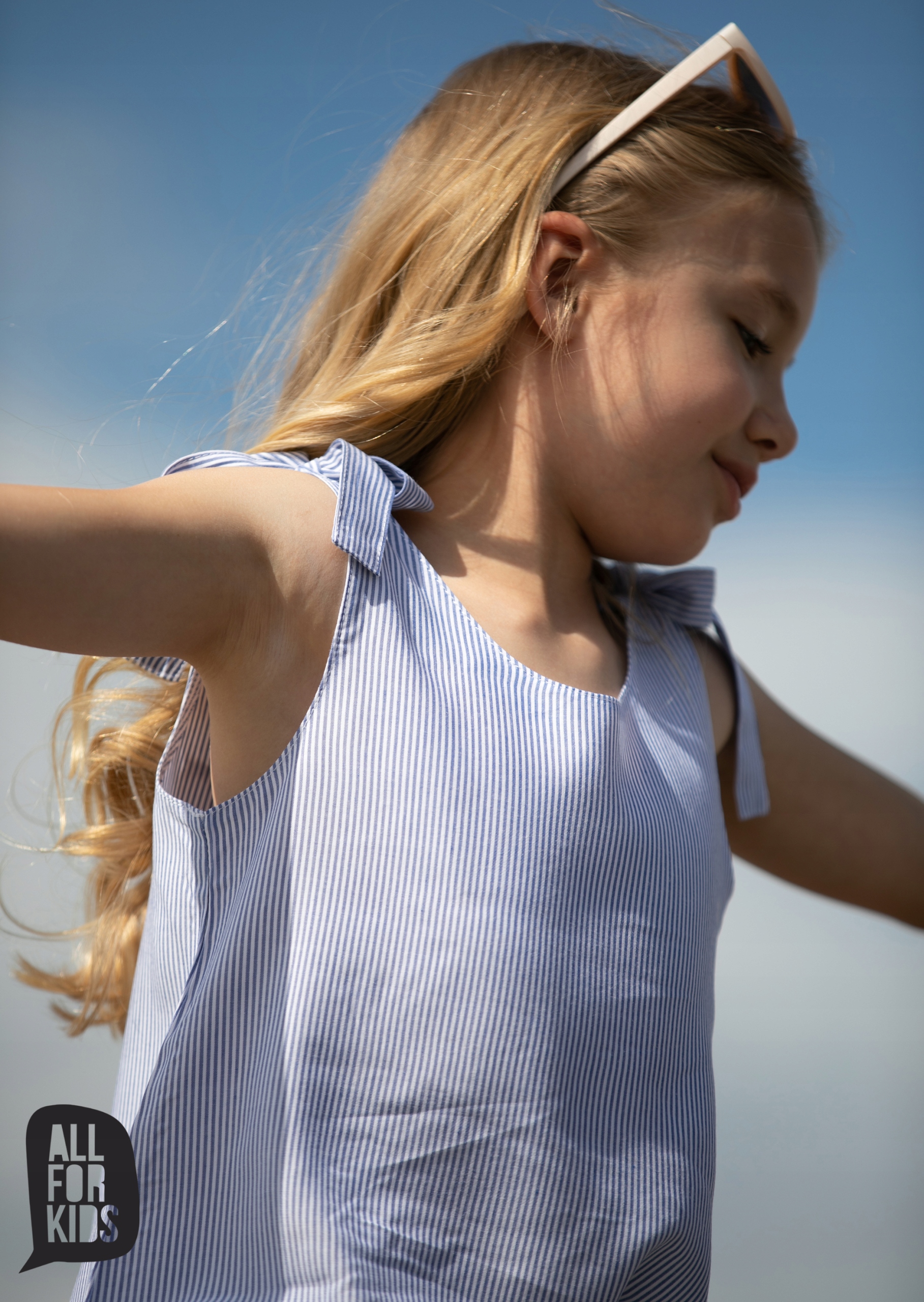 BLUZKA All For Kids 128 134 PASKI kokardki TOP Materiał dominujący bawełna