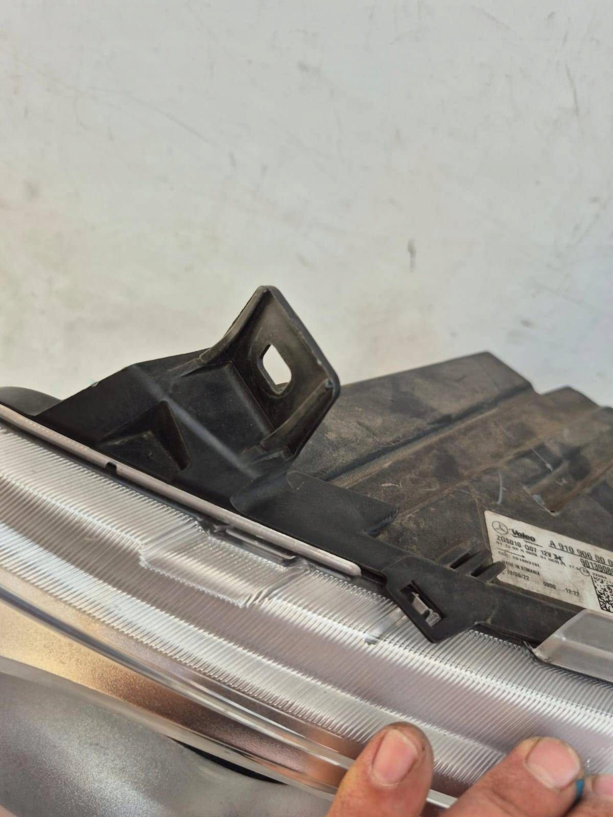 MERCEDES SPRINTER W907 W910 18- light left front front ZWYKLA A910906000