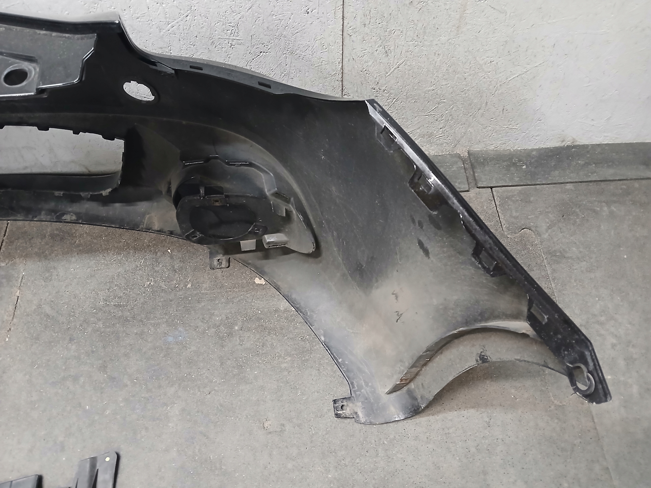 nárazník předek ALFA ROMEO GIULIETTA