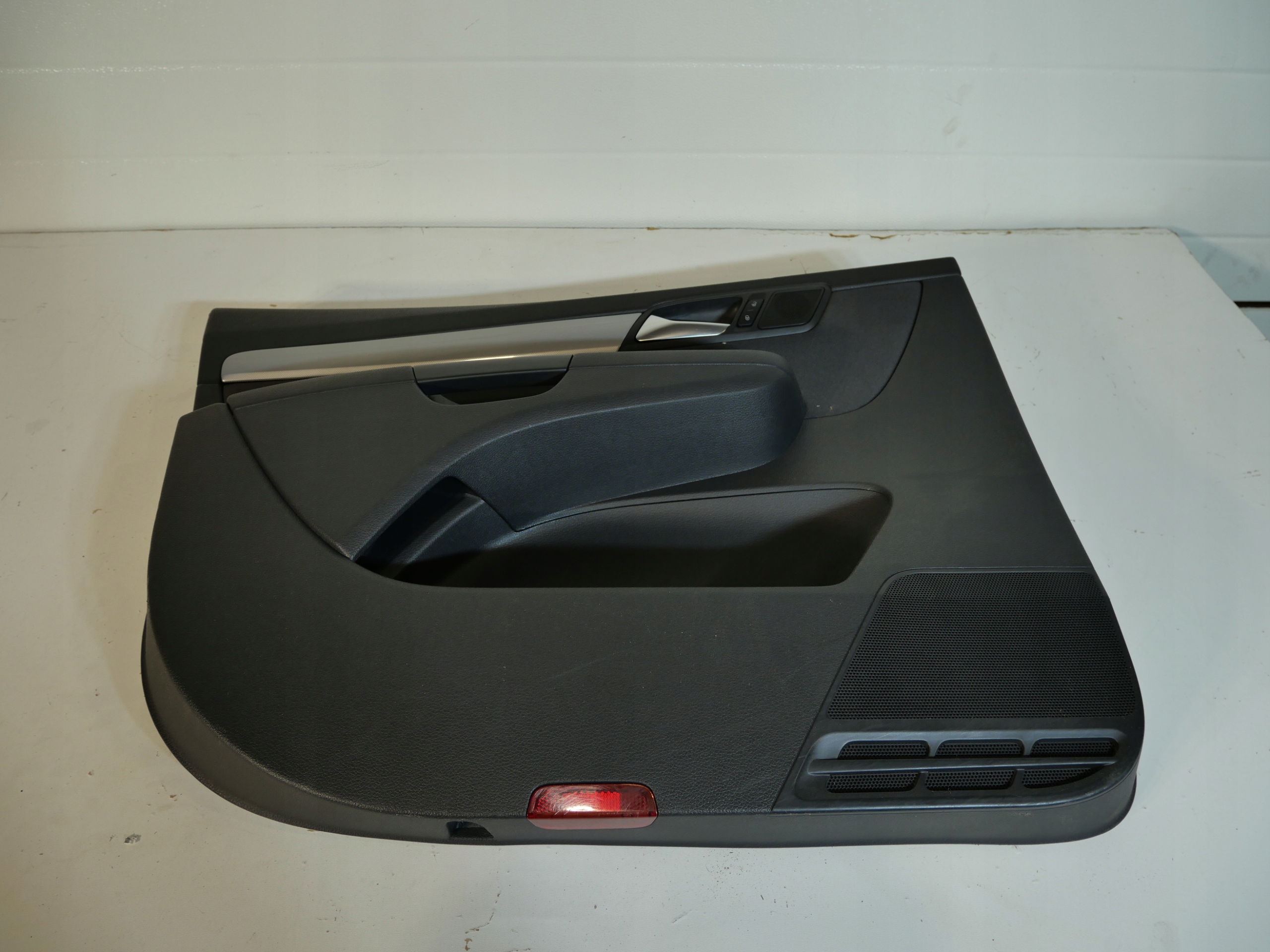 SHARAN ALHAMBRA upholstery left front 7N1867011