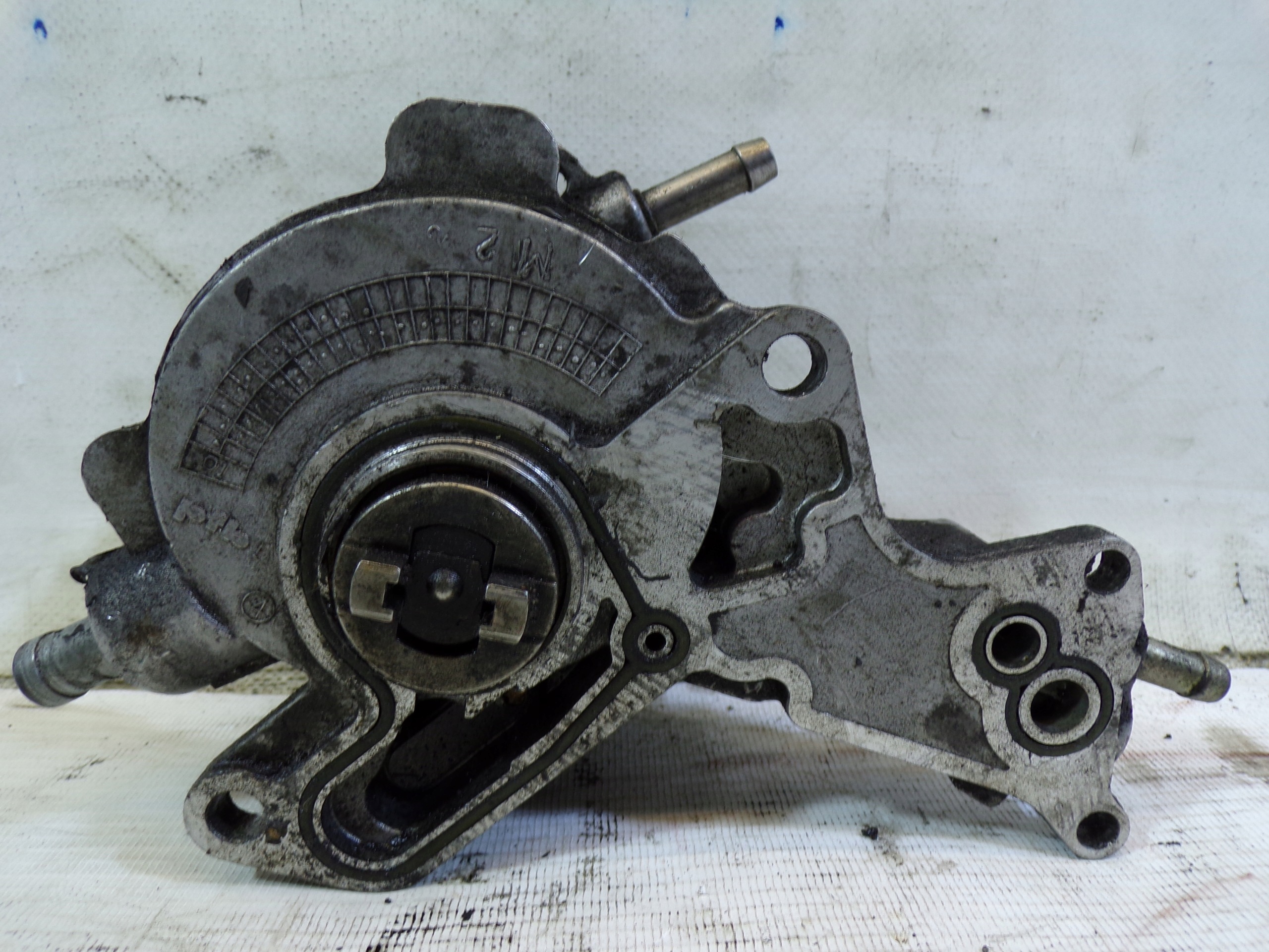 pompa VACUM 1.9 TDI 038145209A LUK (6)