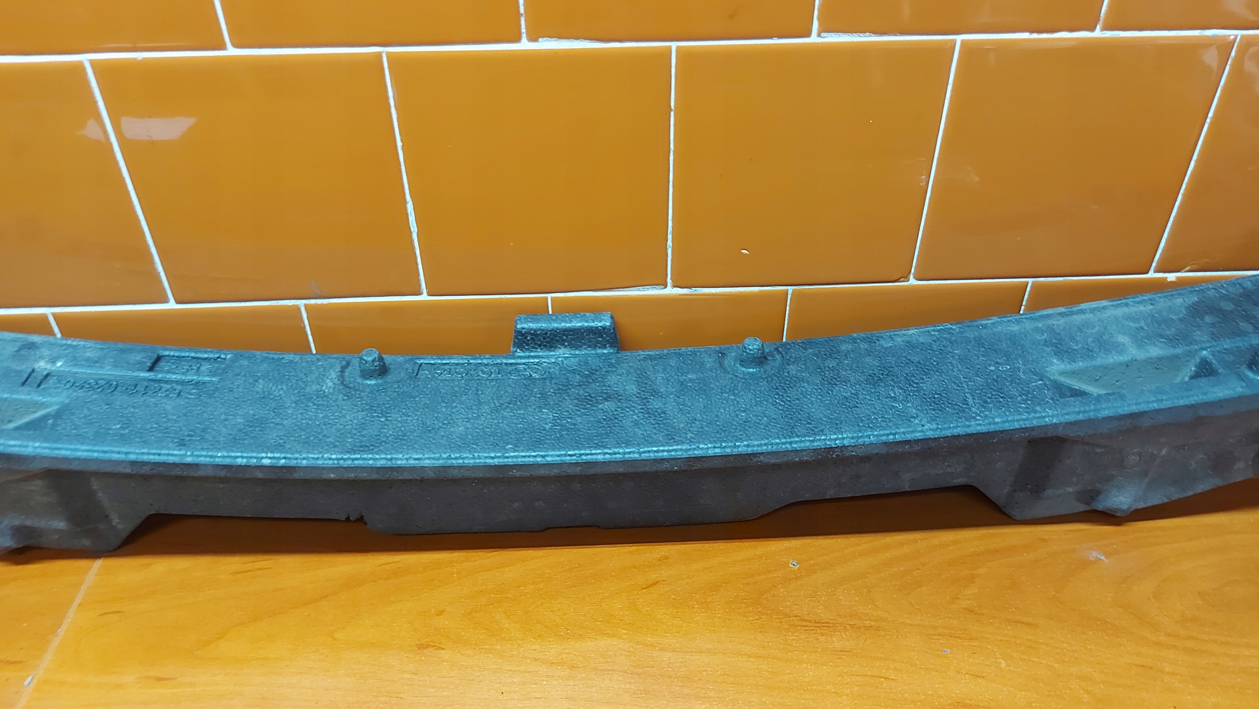 ABSORBER Polystirén nárazníku předek TOYOTA COROLLA E16 E18 16-18