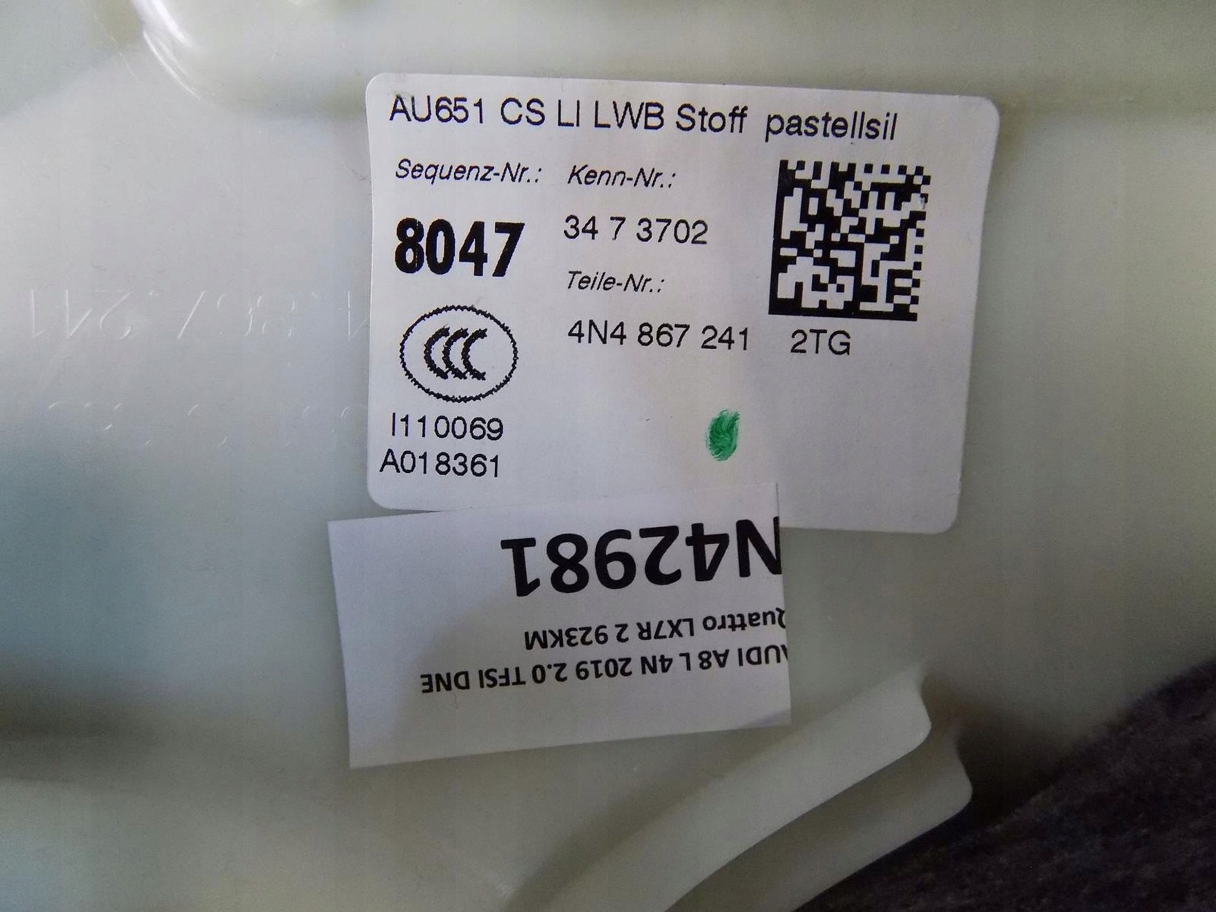 AUDI A8 4N side SLUPKA left rear part 4N4867241