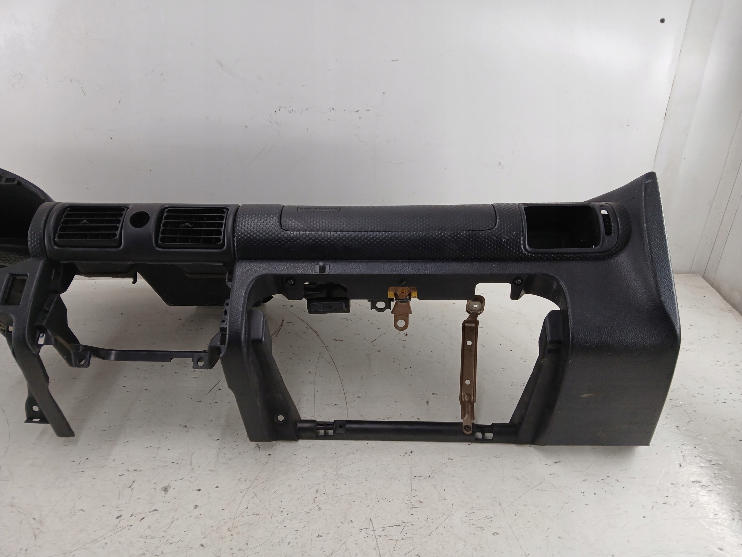 TOYOTA MR2 III ZZW30 cockpit dashboard instrument panel