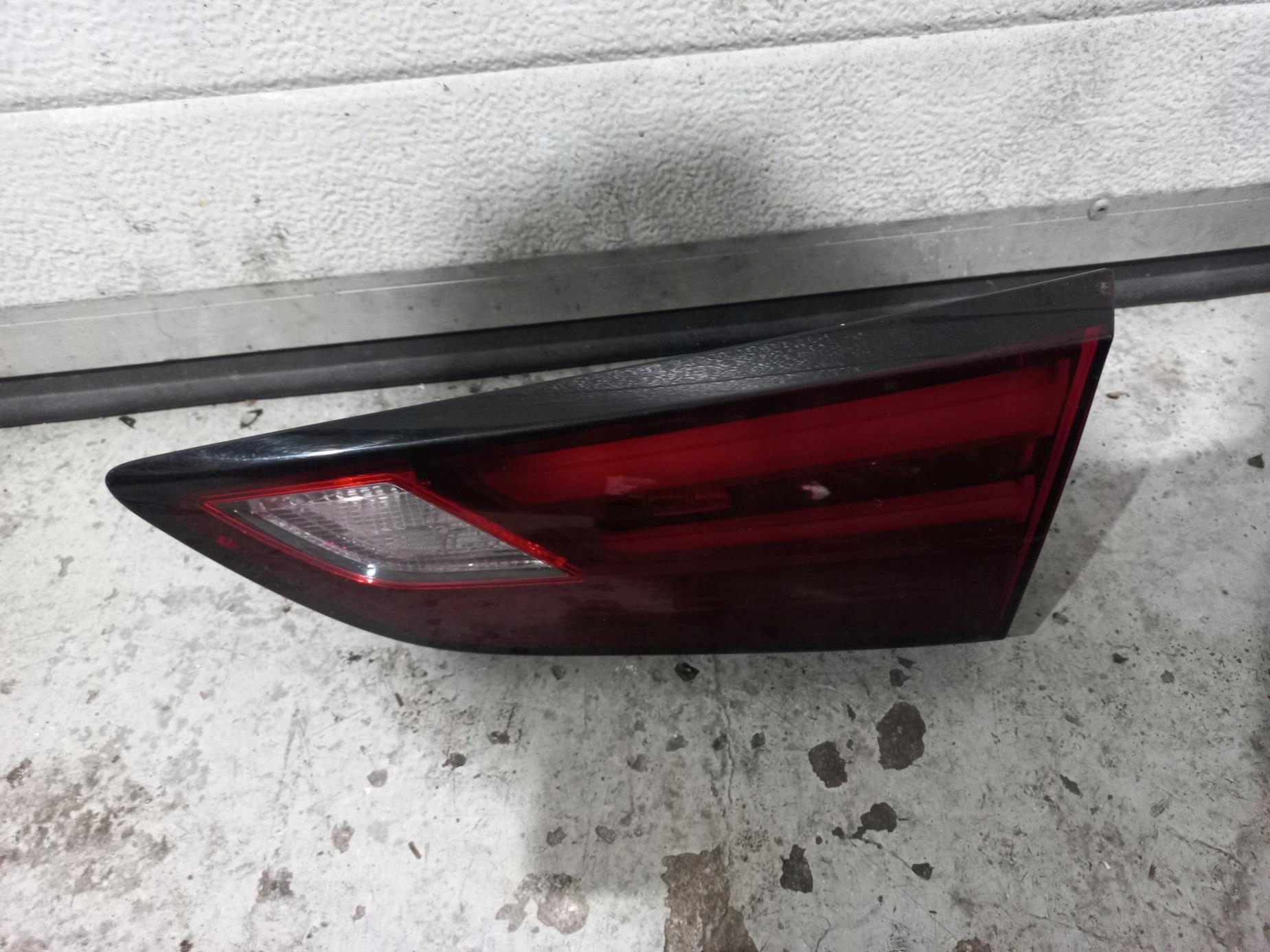 opel oe 39032995 фонарь
