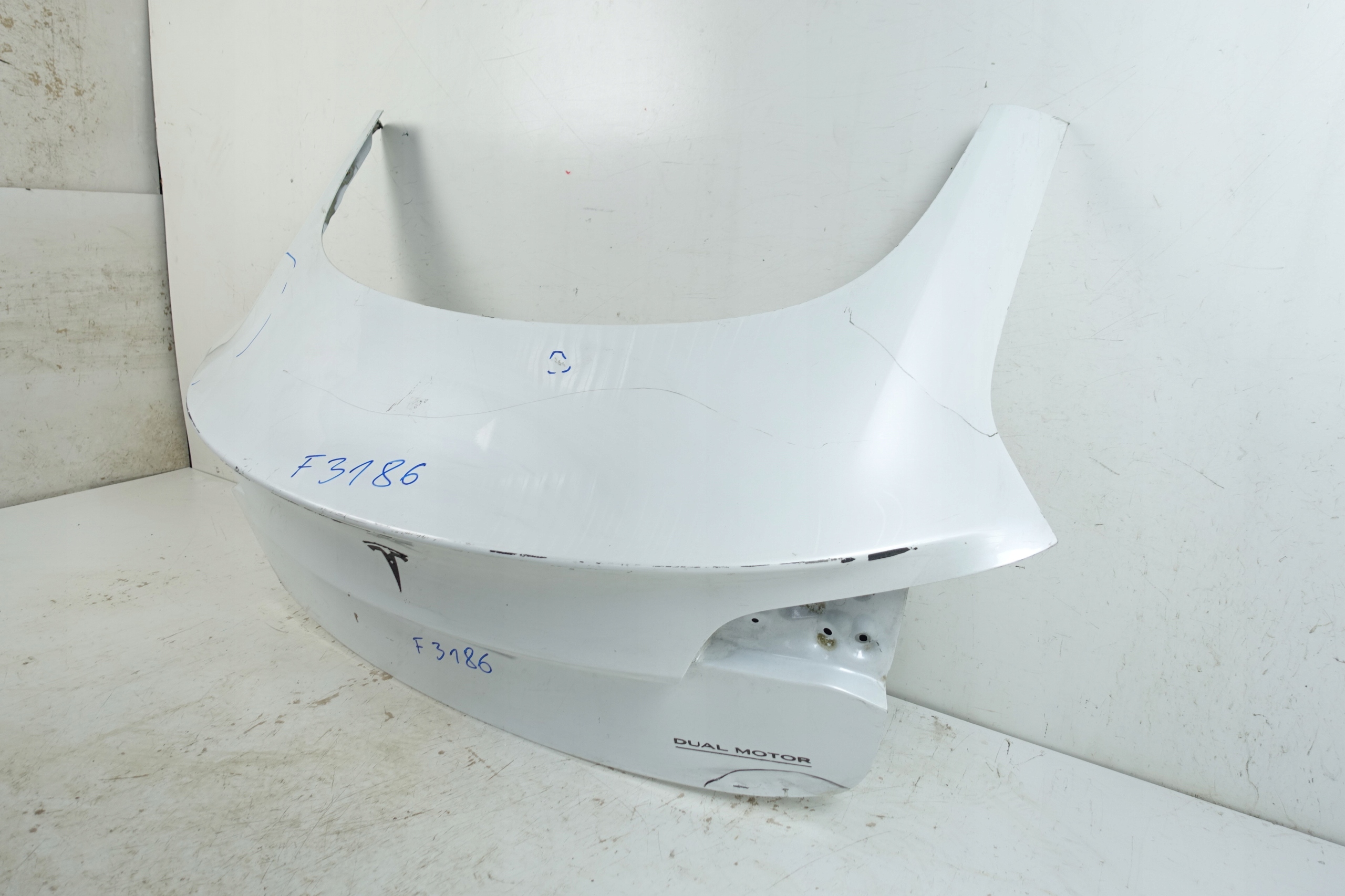 TESLA MODEL 3 2017- cover trunk door boot