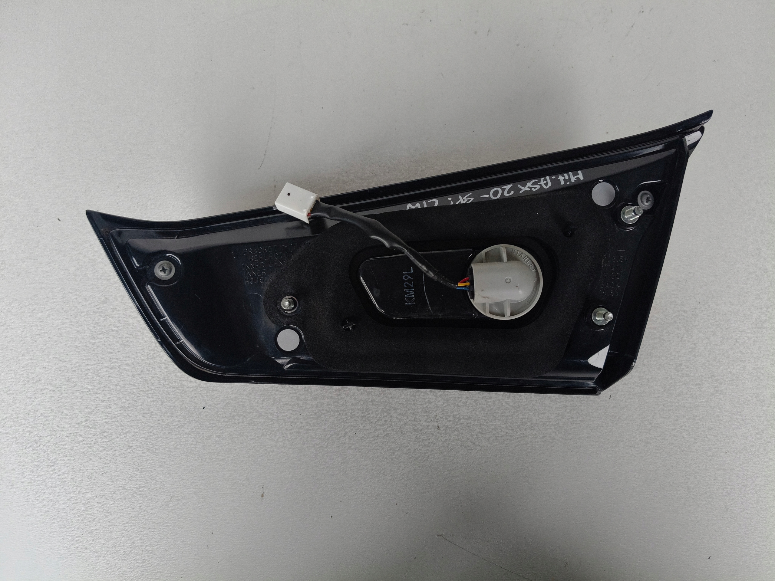 light left rear to the bonnet MITSUBISHI ASX 20- LED