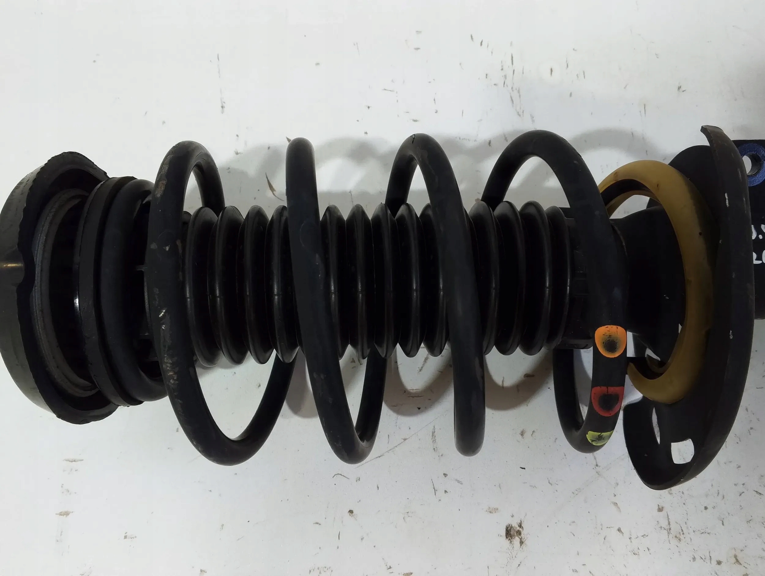 Citroen C3 III 2016-2019 shock absorber front left (F164)