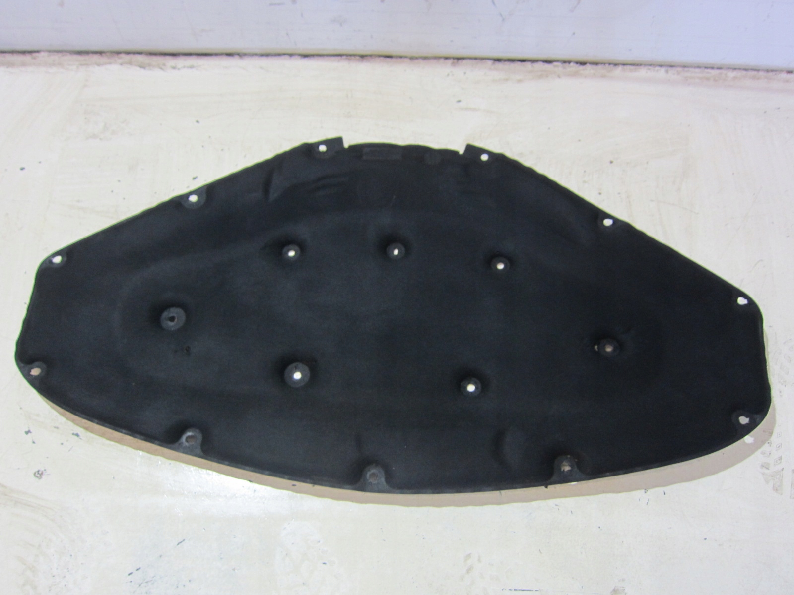 BMW F30 F31 ЗАГЛУШКА КАПОТУ ЗАХИСТ 7221999