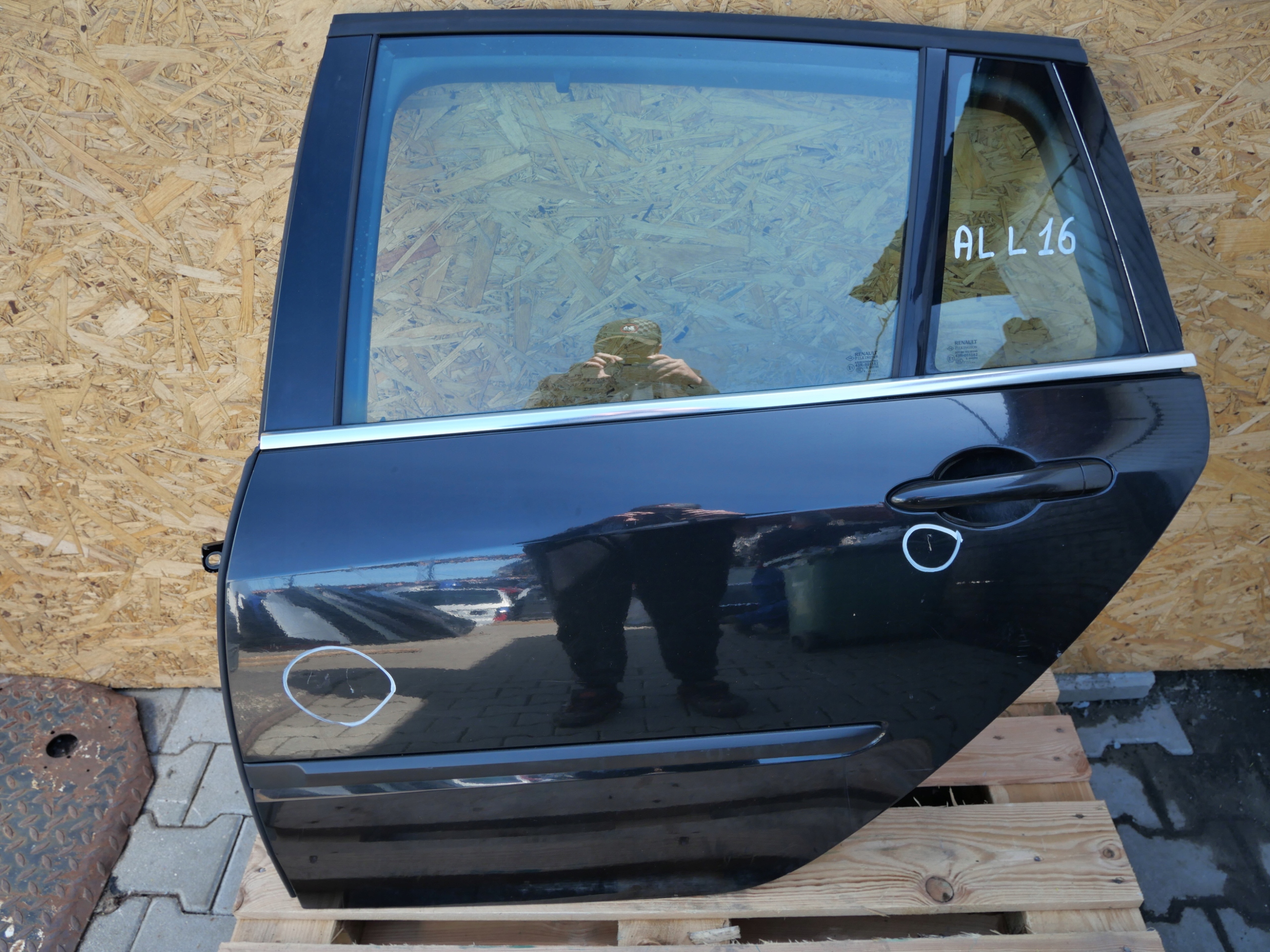 Tür links heck RENAULT LAGUNA III 3
