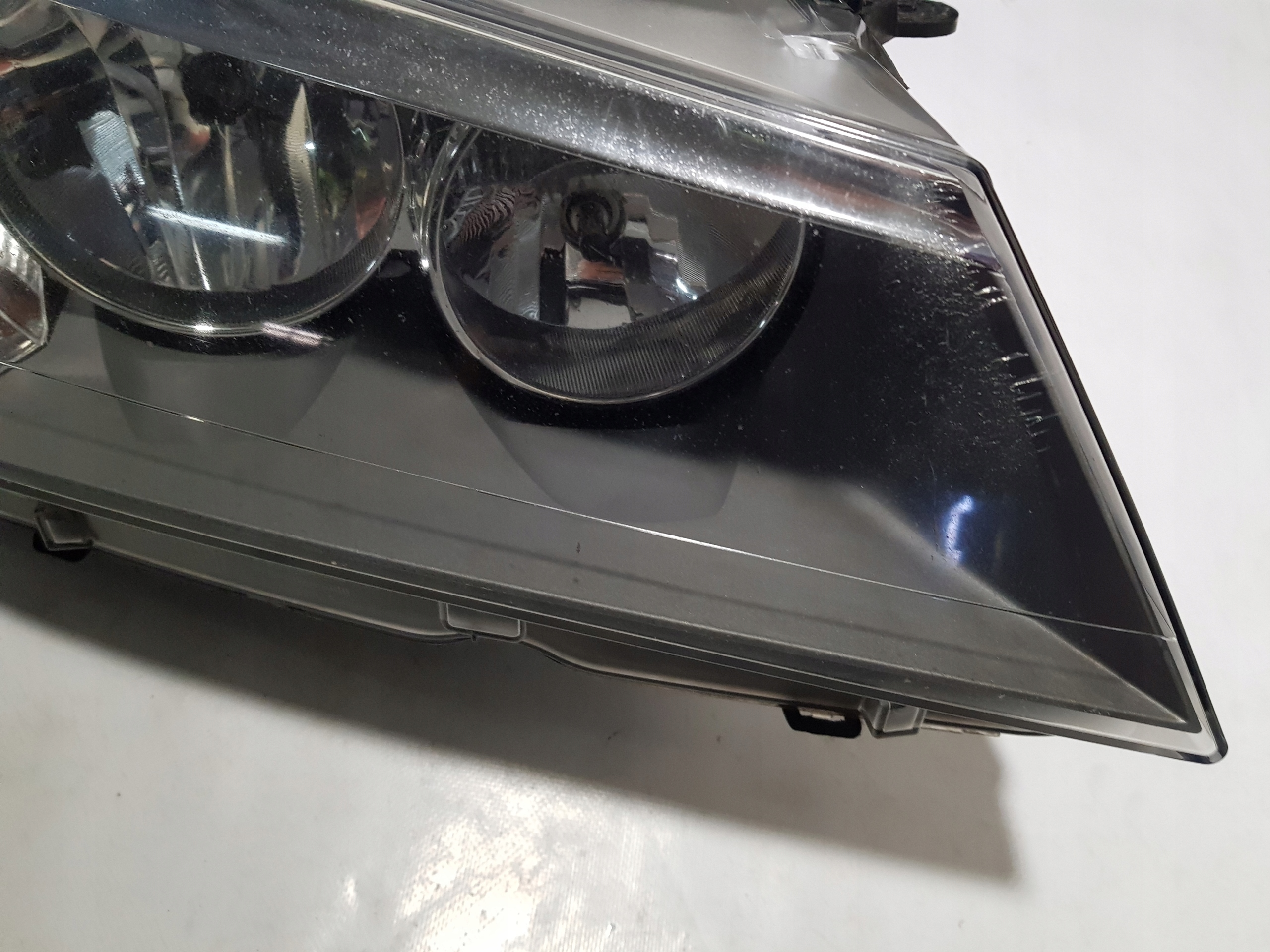 BMW X3 F25 light right front UK 7217290