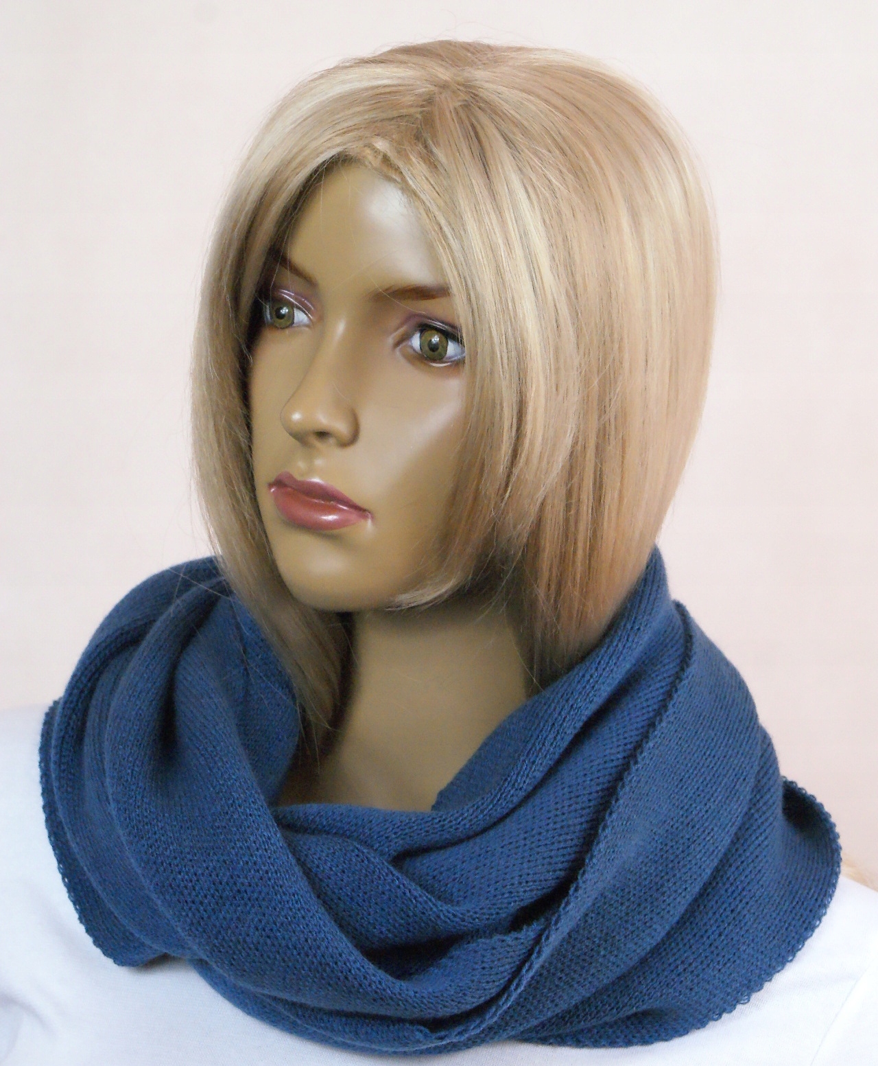 KOMIN -SZAL Wzór dominujący bez wzoru