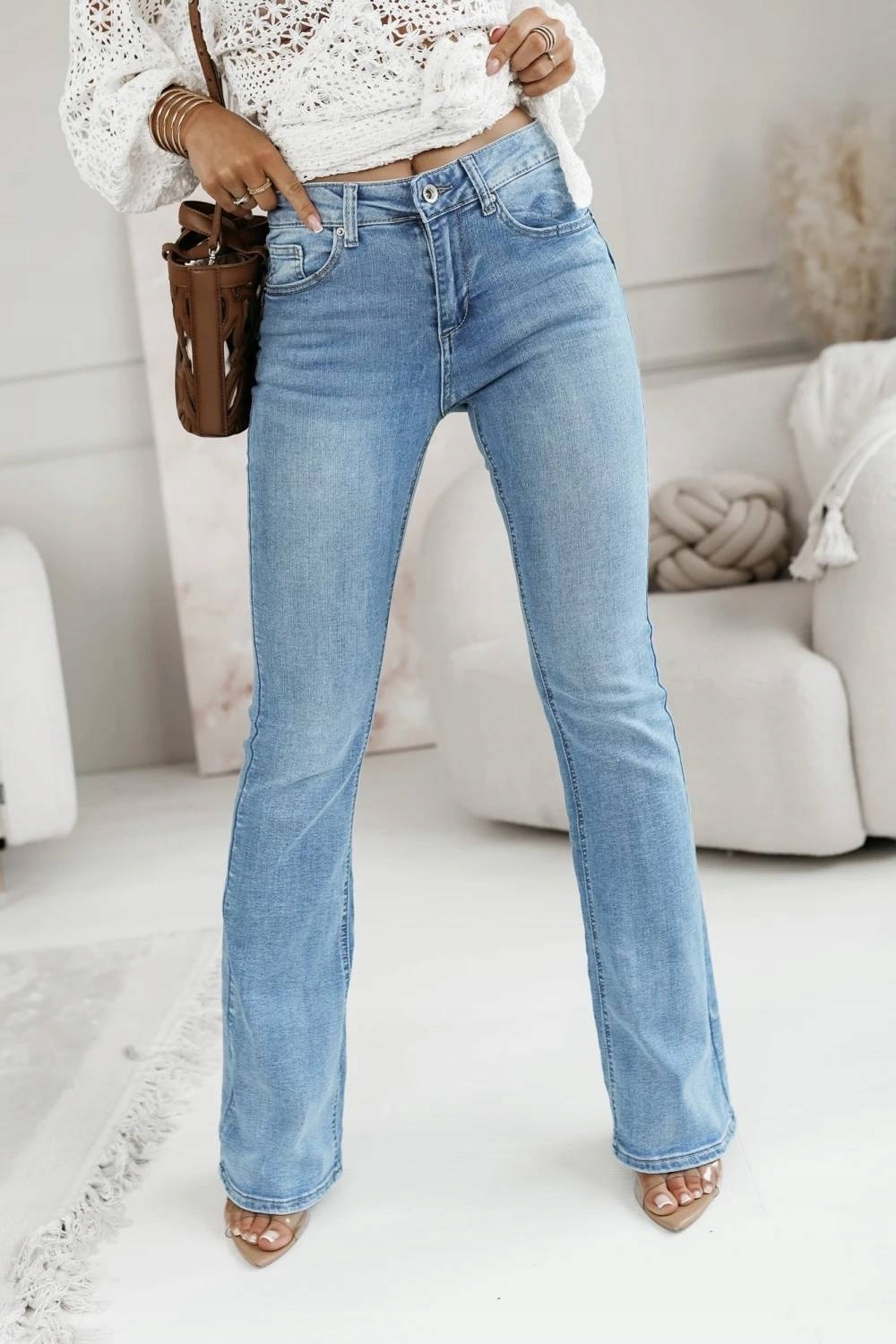 (36-44) DAMSKIE SPODNIE JEANSOWE DZWONY FLARE FIT WYSZCZUPLAJĄCE 36/S Rozmiar 36