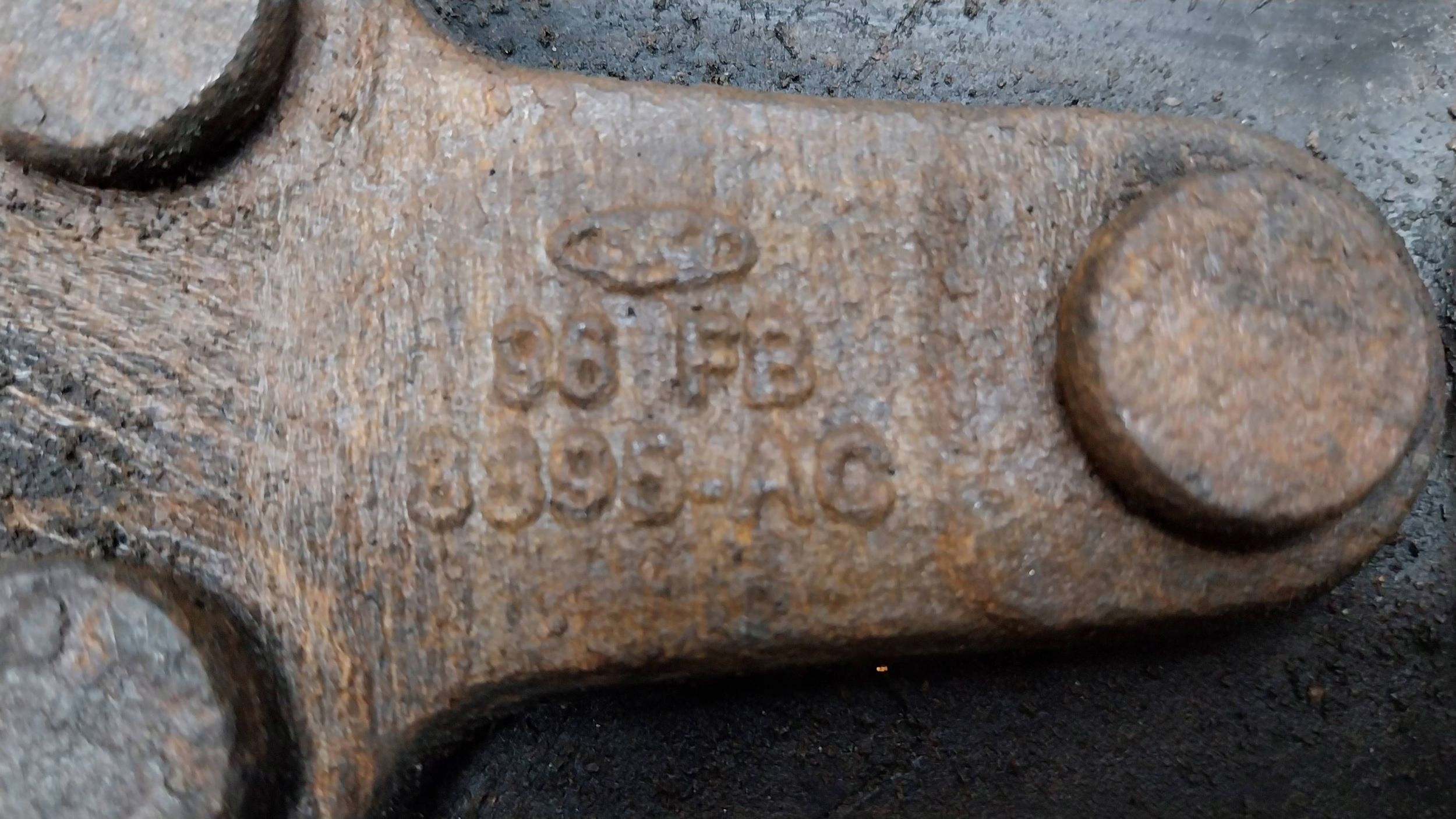 arm left front 4S61-3051-CA FORD FIESTA MK4
