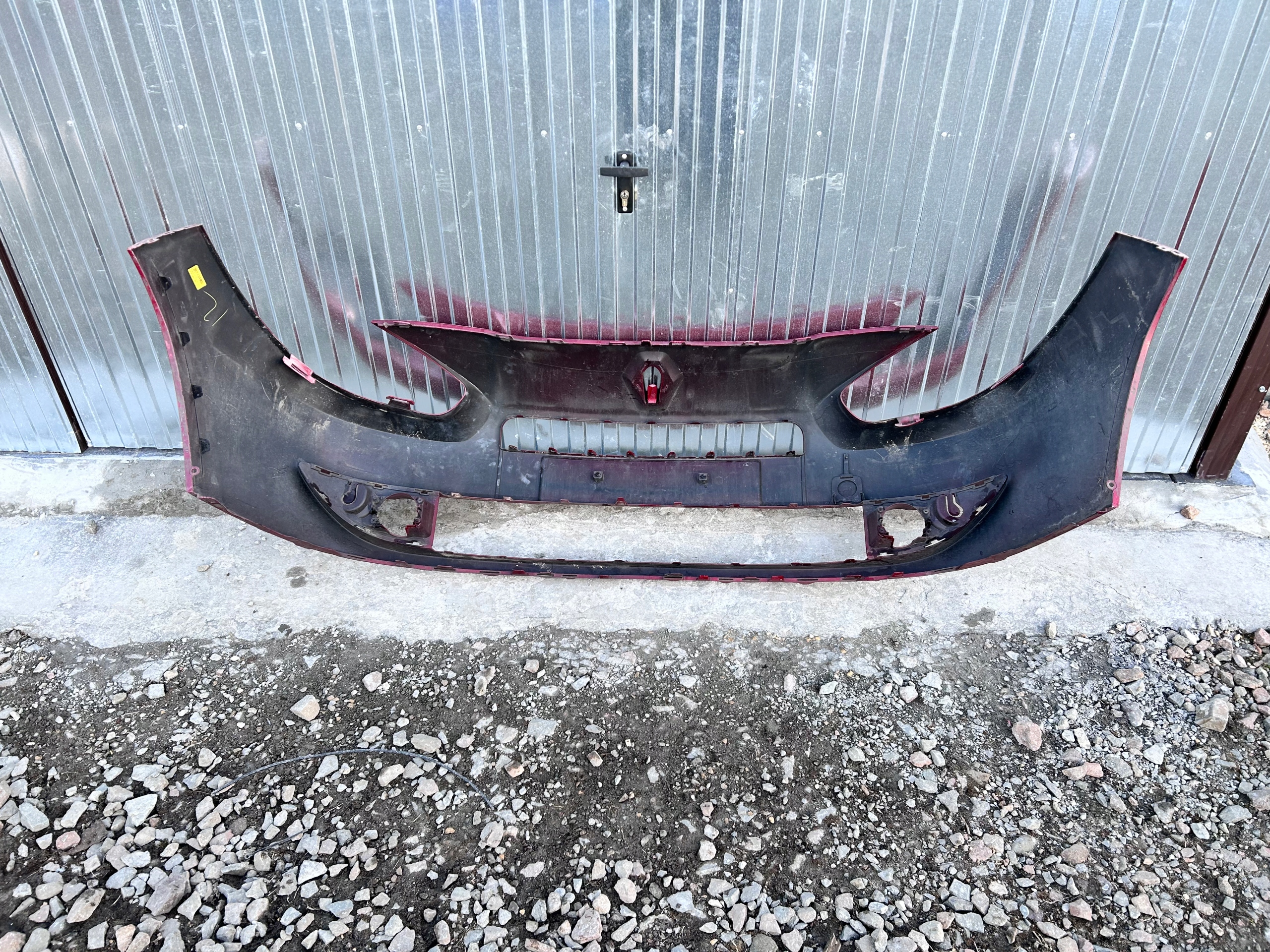 front bumper RENAULT FLUENCE 9-12 NR.0