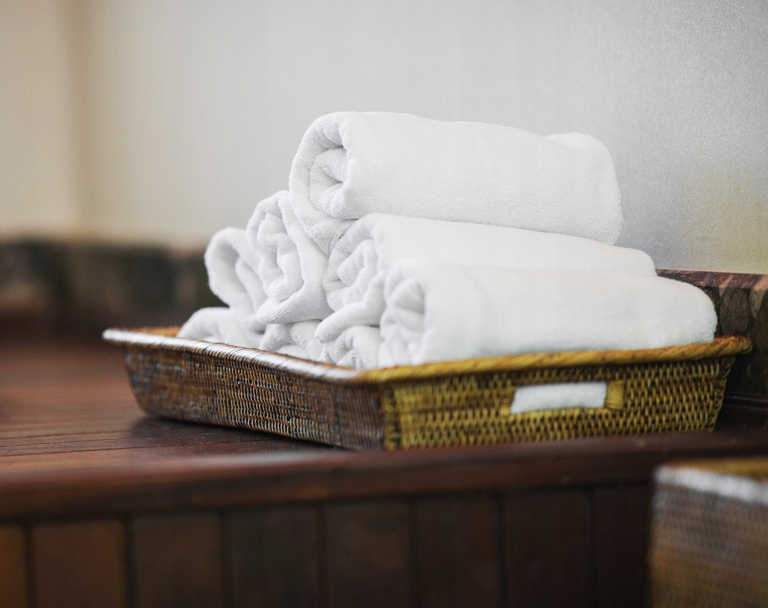 RĘCZNIK HOTELOWY BIAŁY GŁADKI 50x100 500g/m² Długość (dłuższy bok) 100 cm