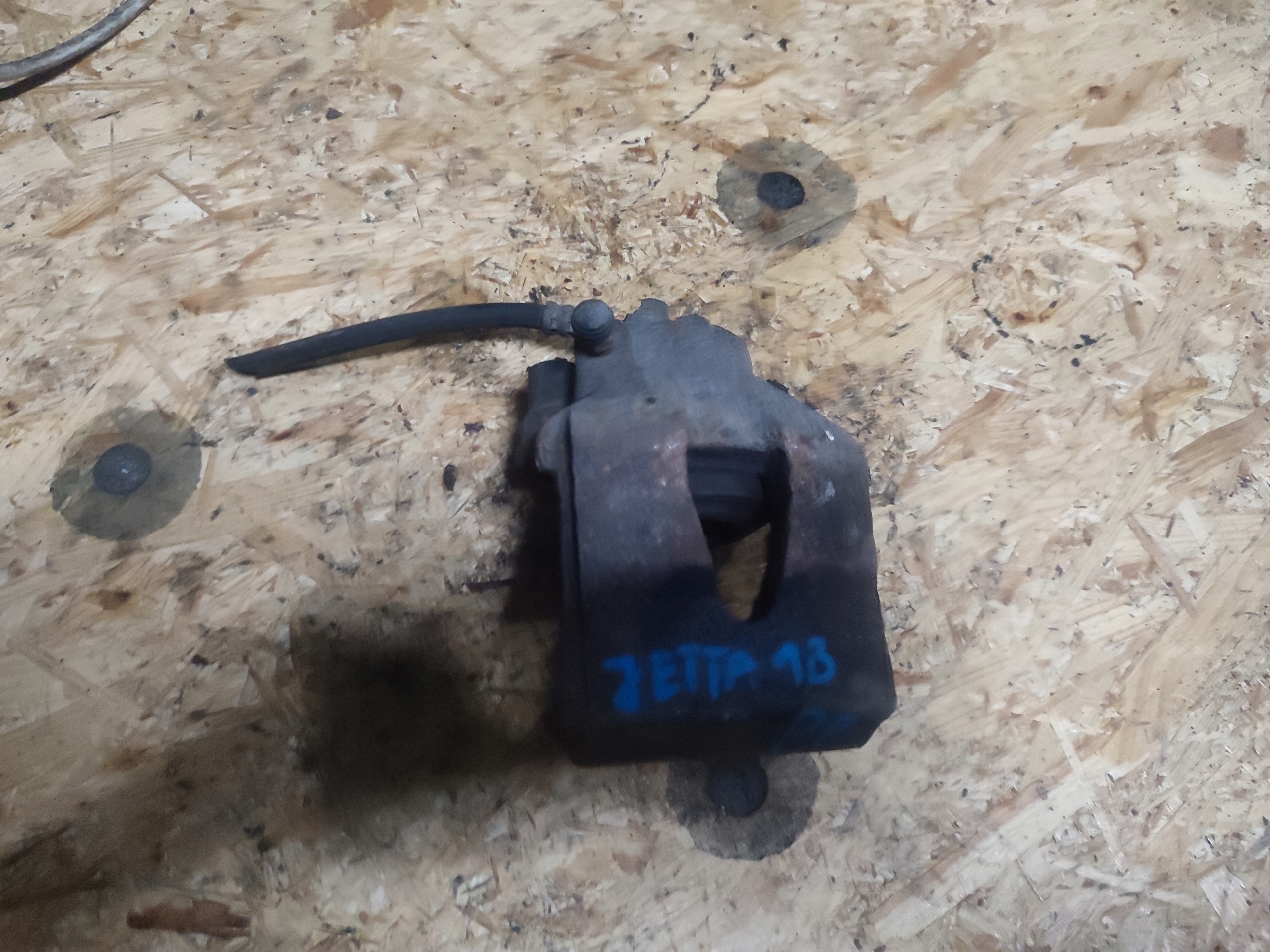 caliper brake right front front Volkswagen Jetta VI