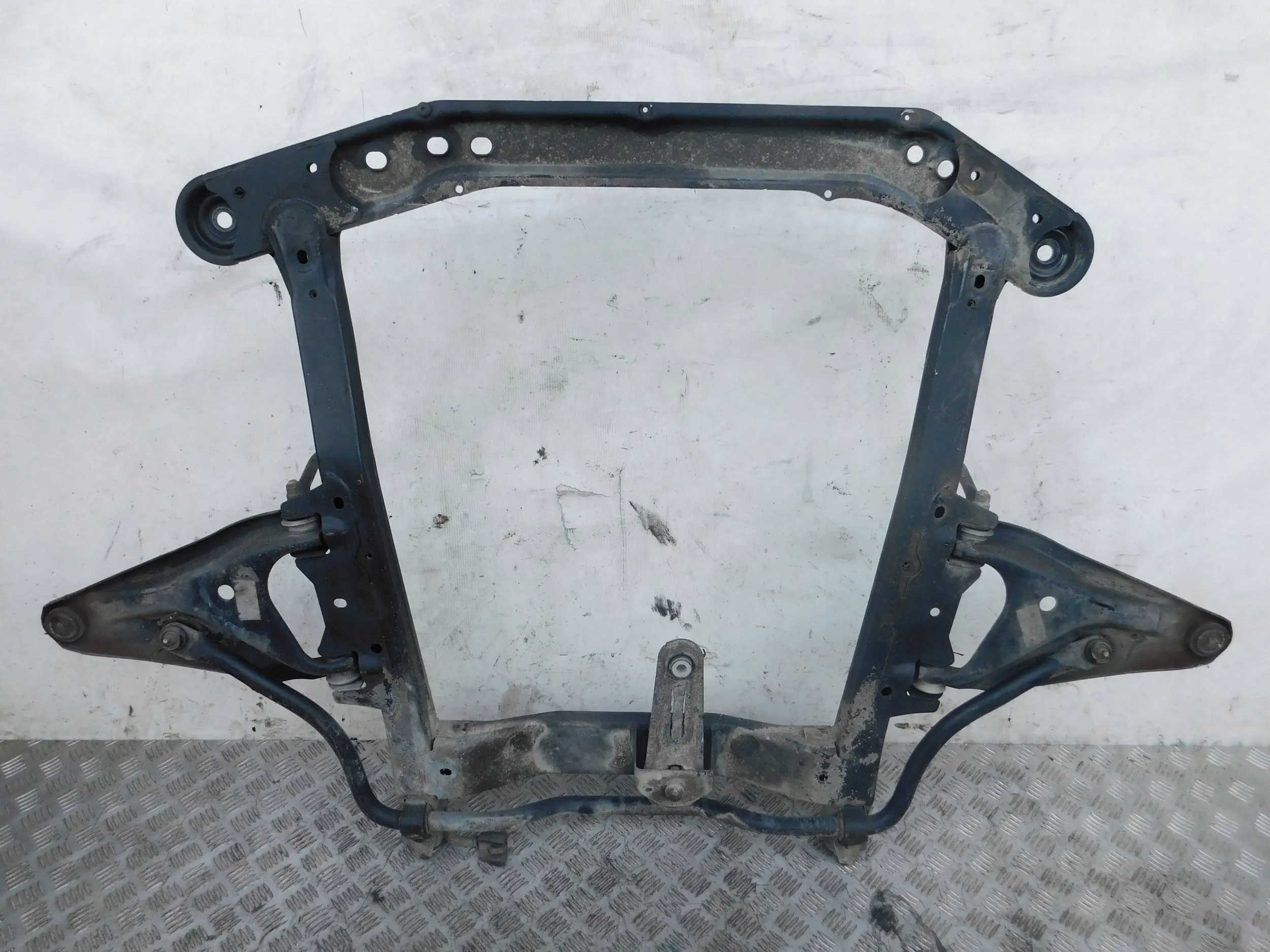 axle beam sider axle beam DACIA LOGAN and