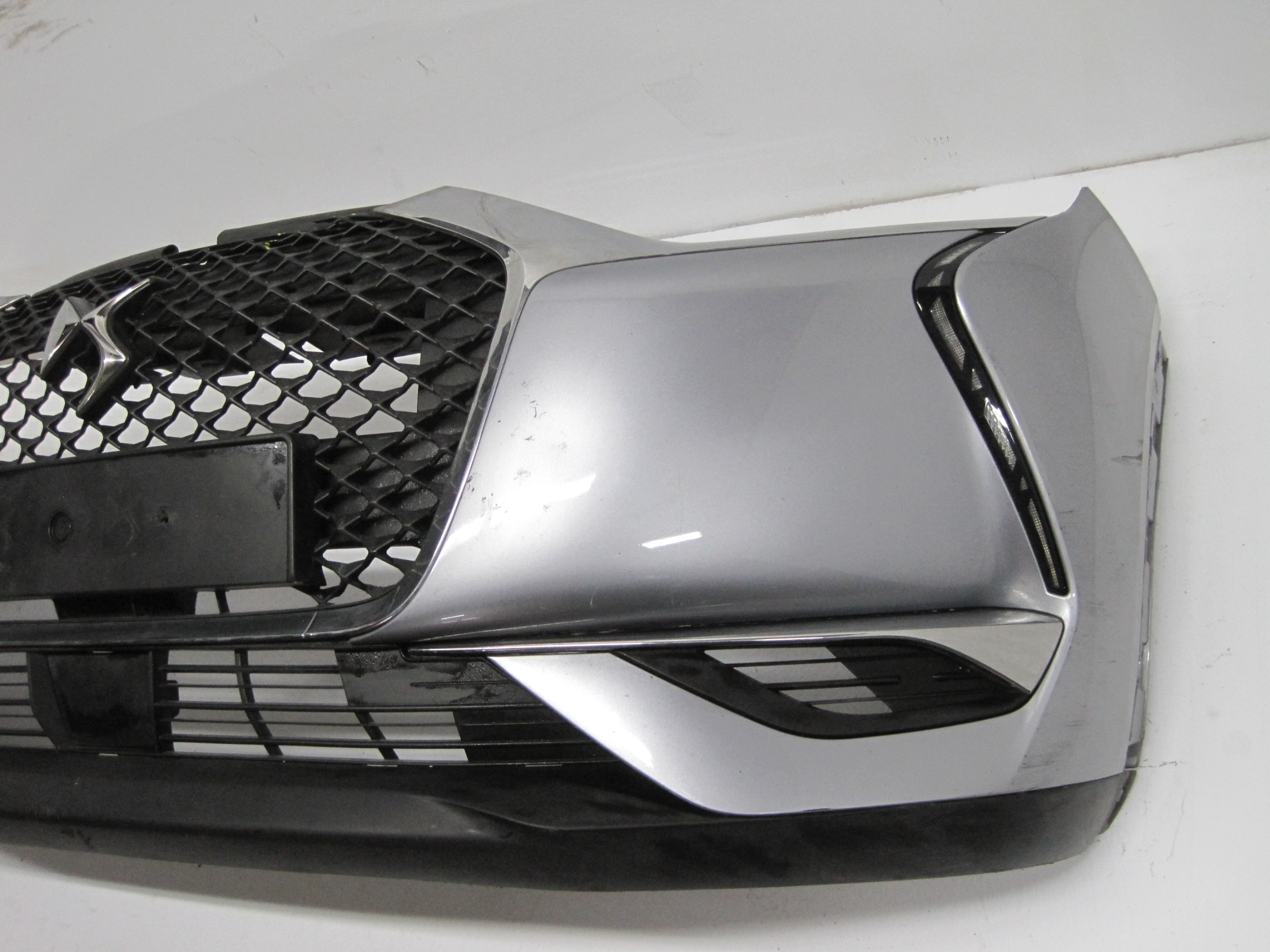 frontstoßstange CITROEN DS3 22R unter RADAR vorne