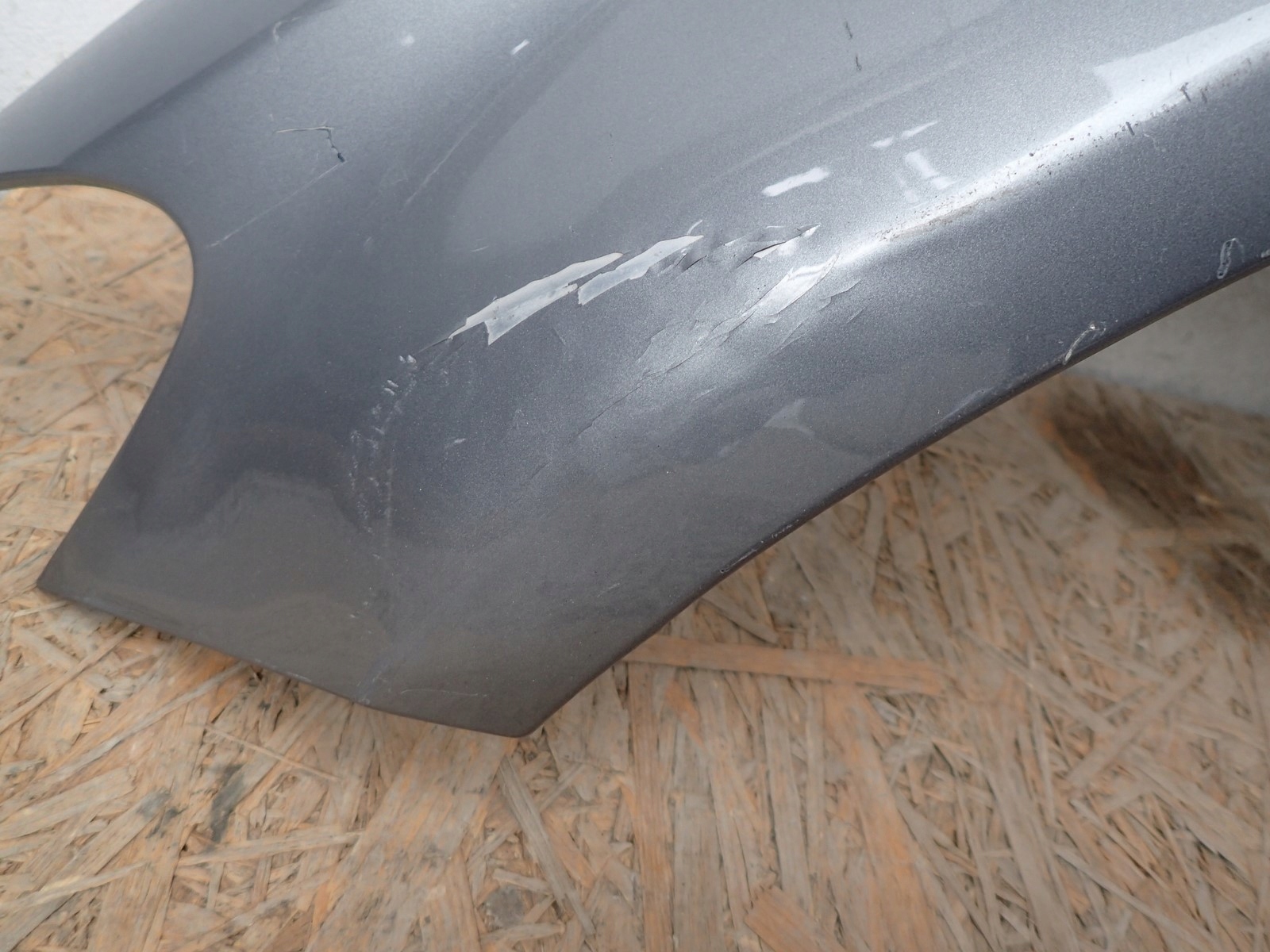 fender left front front MERCEDES C KLASA 205