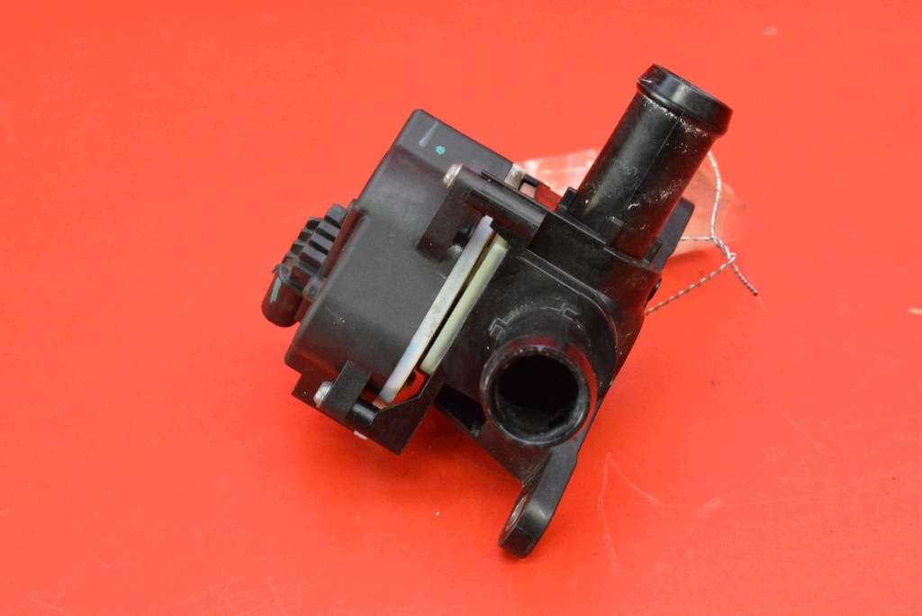 pump water pump 302001728AA JAECOO J7 1.5 T-GDI 143 KM 23