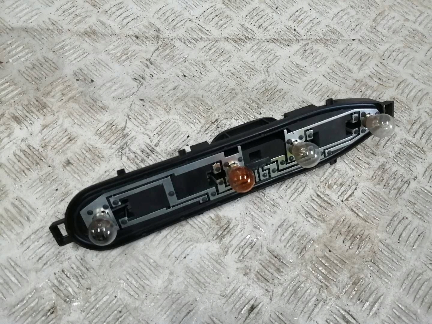 ВСТАВКА ЛАМПЫ ЗАДНЯЯ ЗАДНЯЯ PARTNER BERLINGO III ПРАВАЯ ЛЕВАЯ