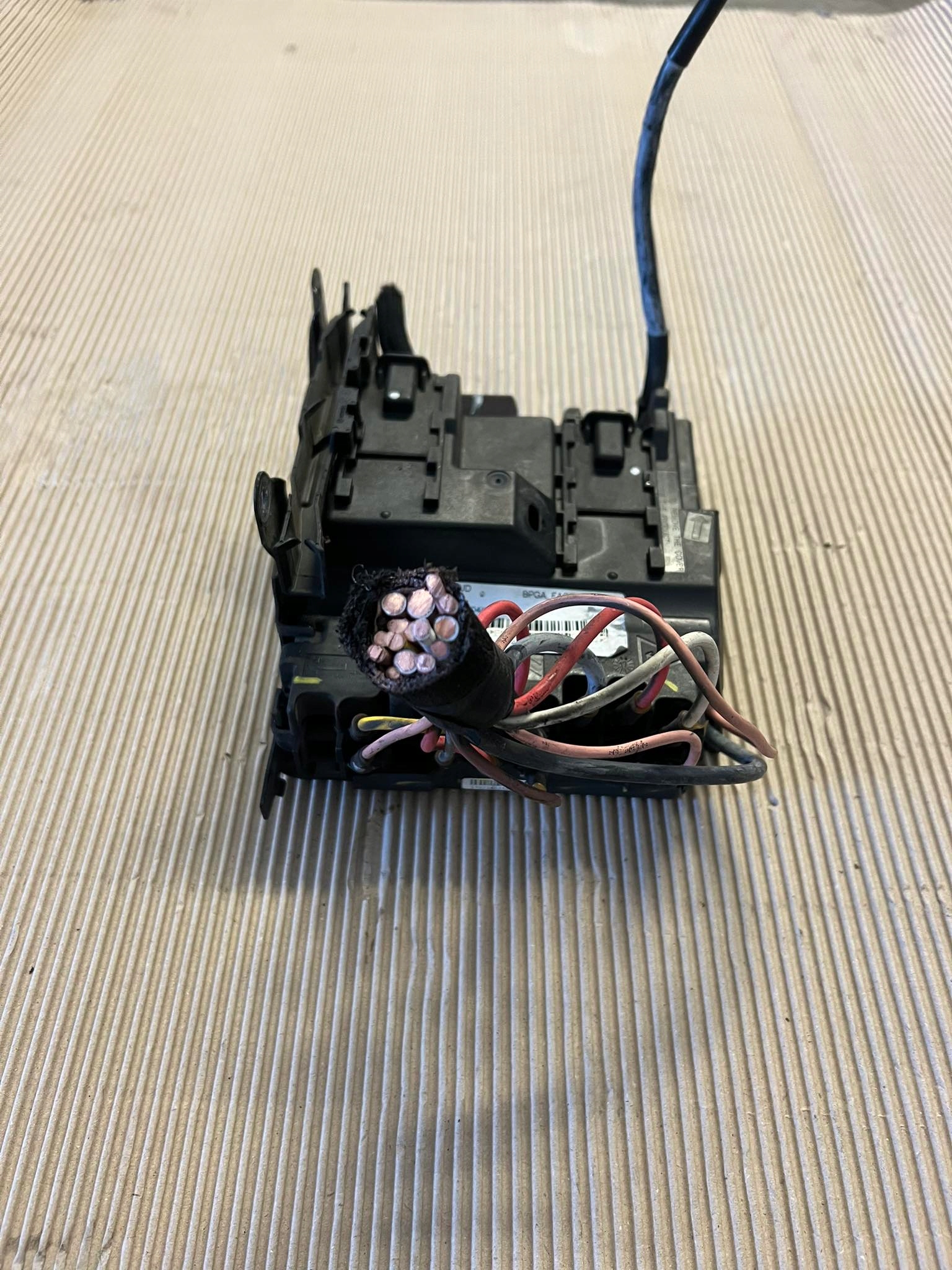 Car Third Brake Lights For Peugeot 3008 II C4 For Picasso II Red Lens High Level Third Stop Brake Light Trailer Indicator Light Stop Light Brake Light