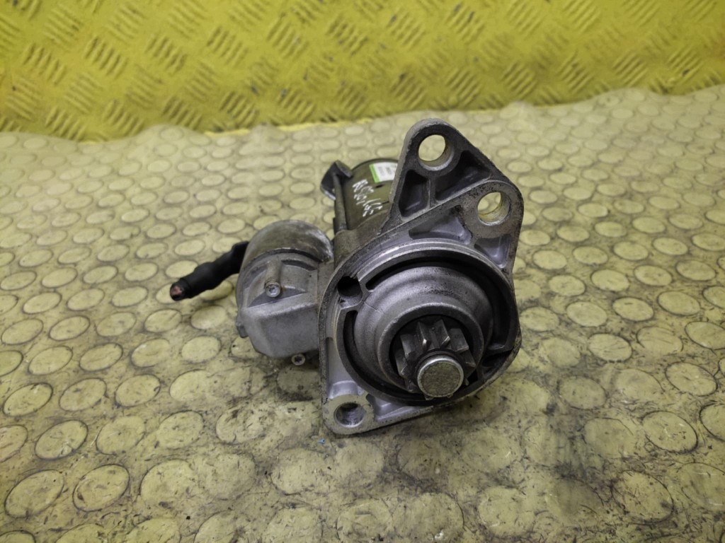 AUDI A3 8L 1.6 starter D6GS35