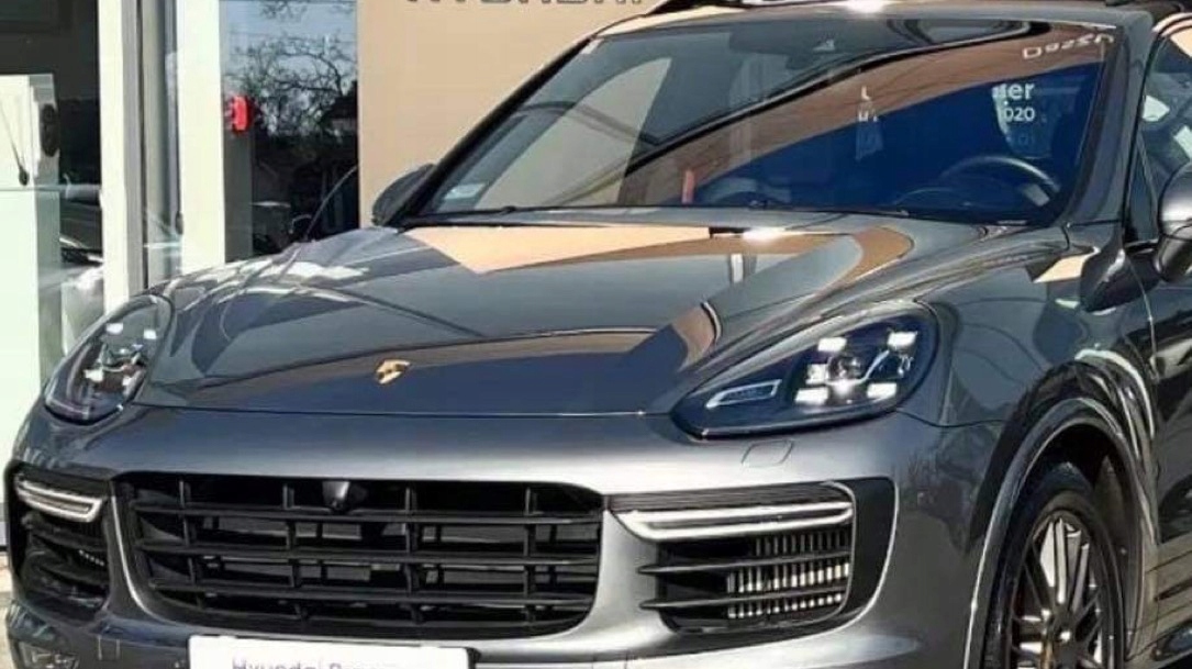 ZDERZAK PRZEDNI PORSCHE TURBO GTS CAYENNE 1418 95892A7P5 za 1500 zł