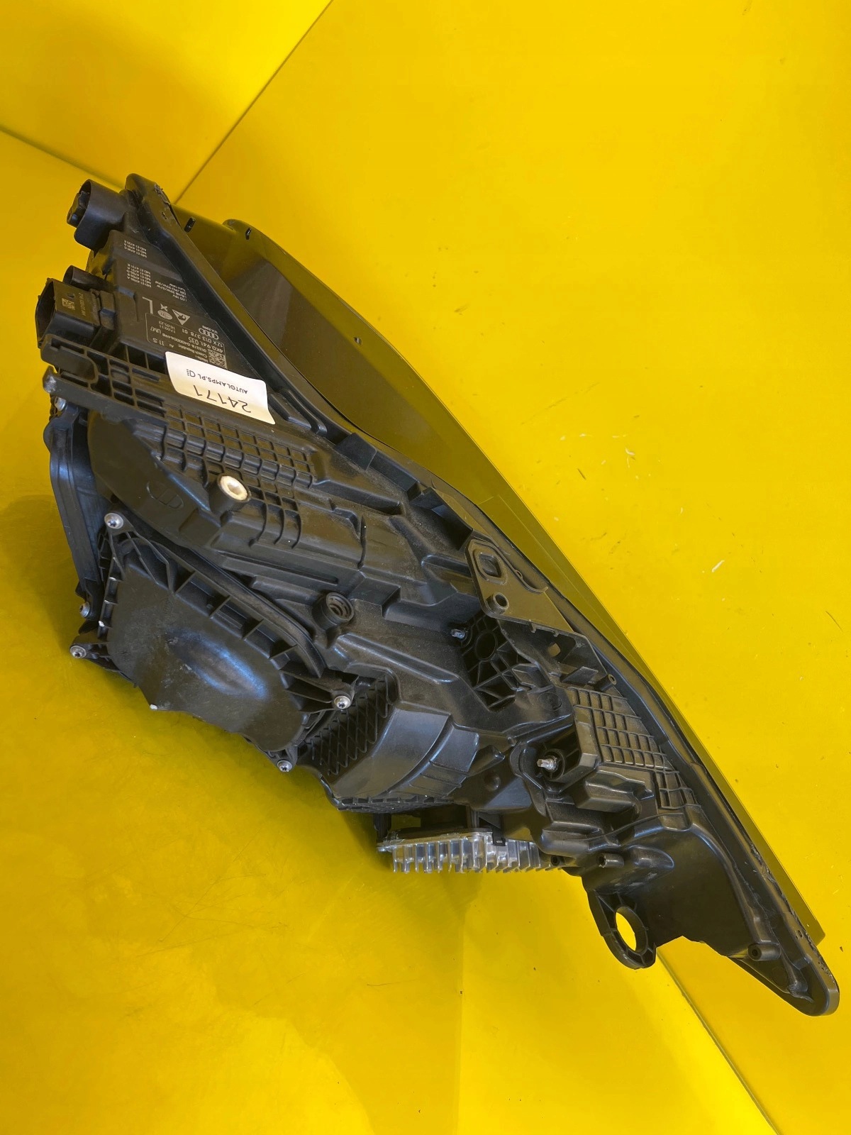 light left Audi A6 C8 4K0 Full Led Matrix 4K0941035
