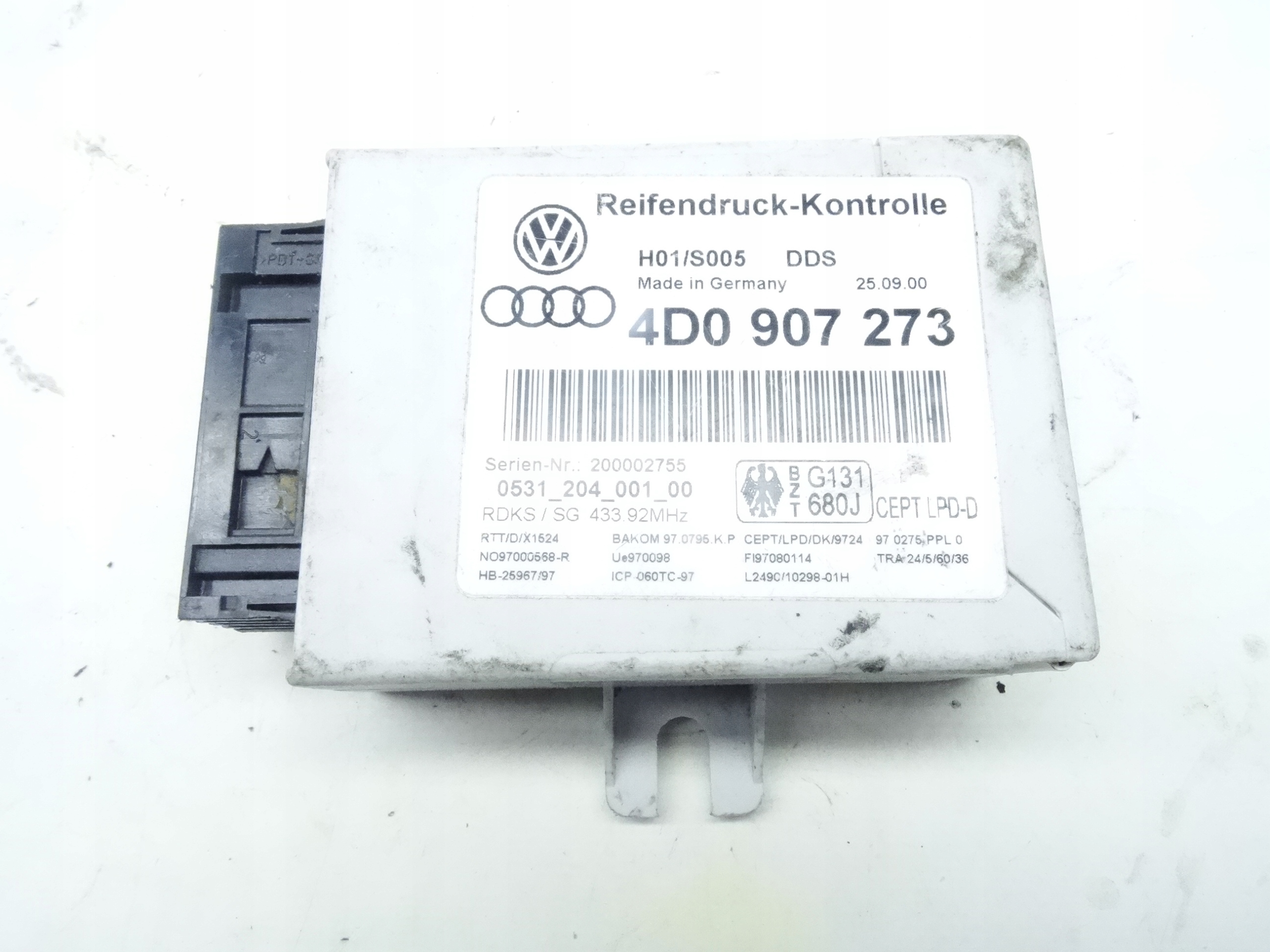 4D0907273 - AUDI A6 C5 A8 D2 модуль давления в шинах