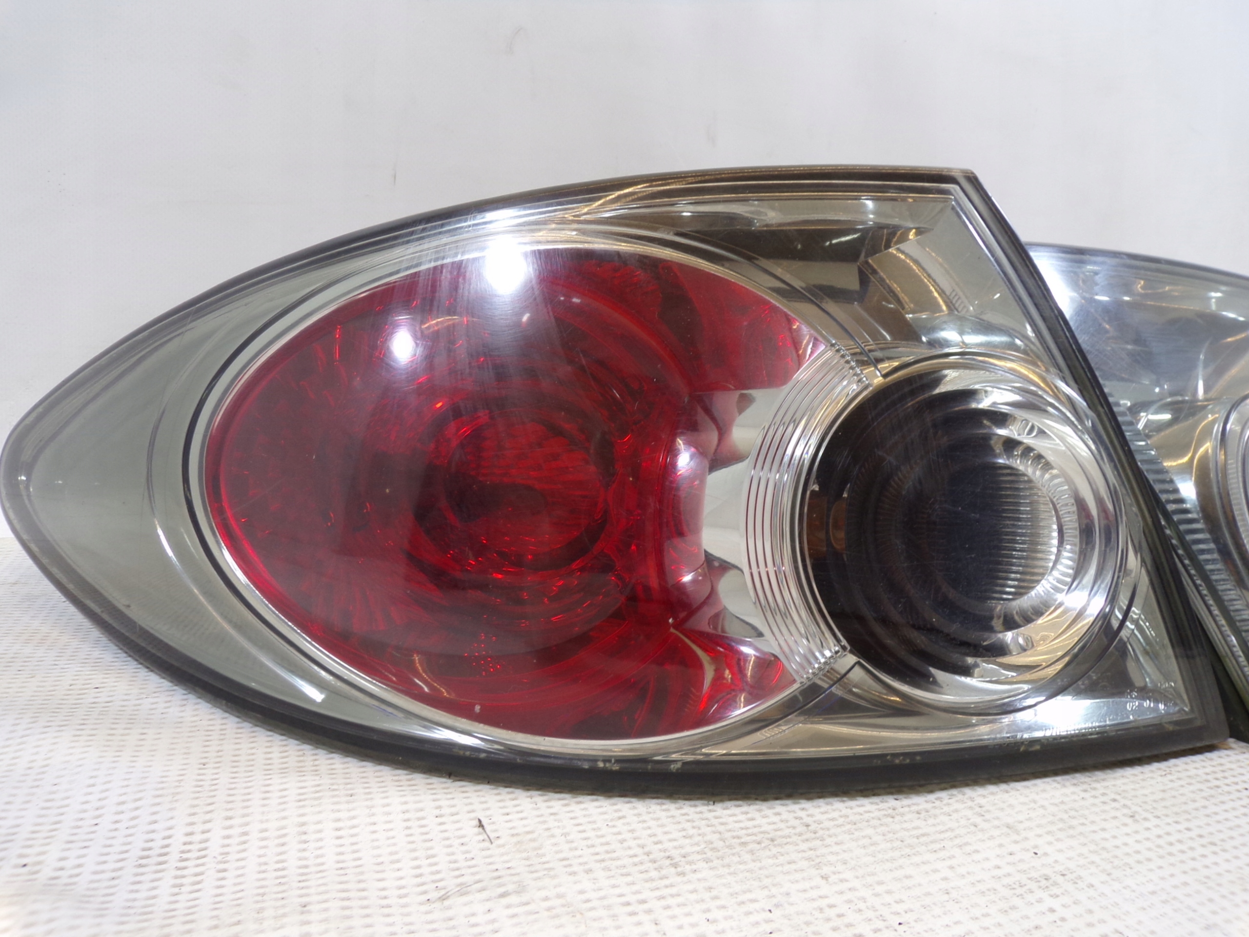 lights rear. rear part left KOMPLET MAZDA 6 sedan
