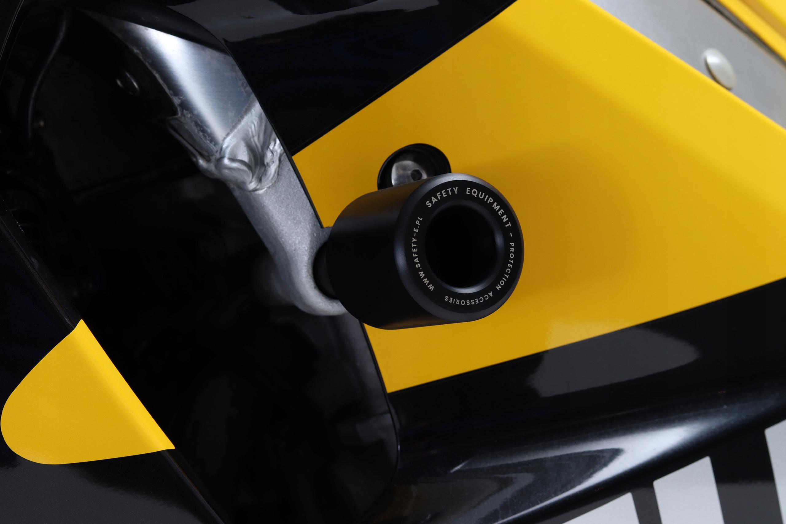 Suzuki GSX-R 600/750 2004-2005-аварии колодки SE