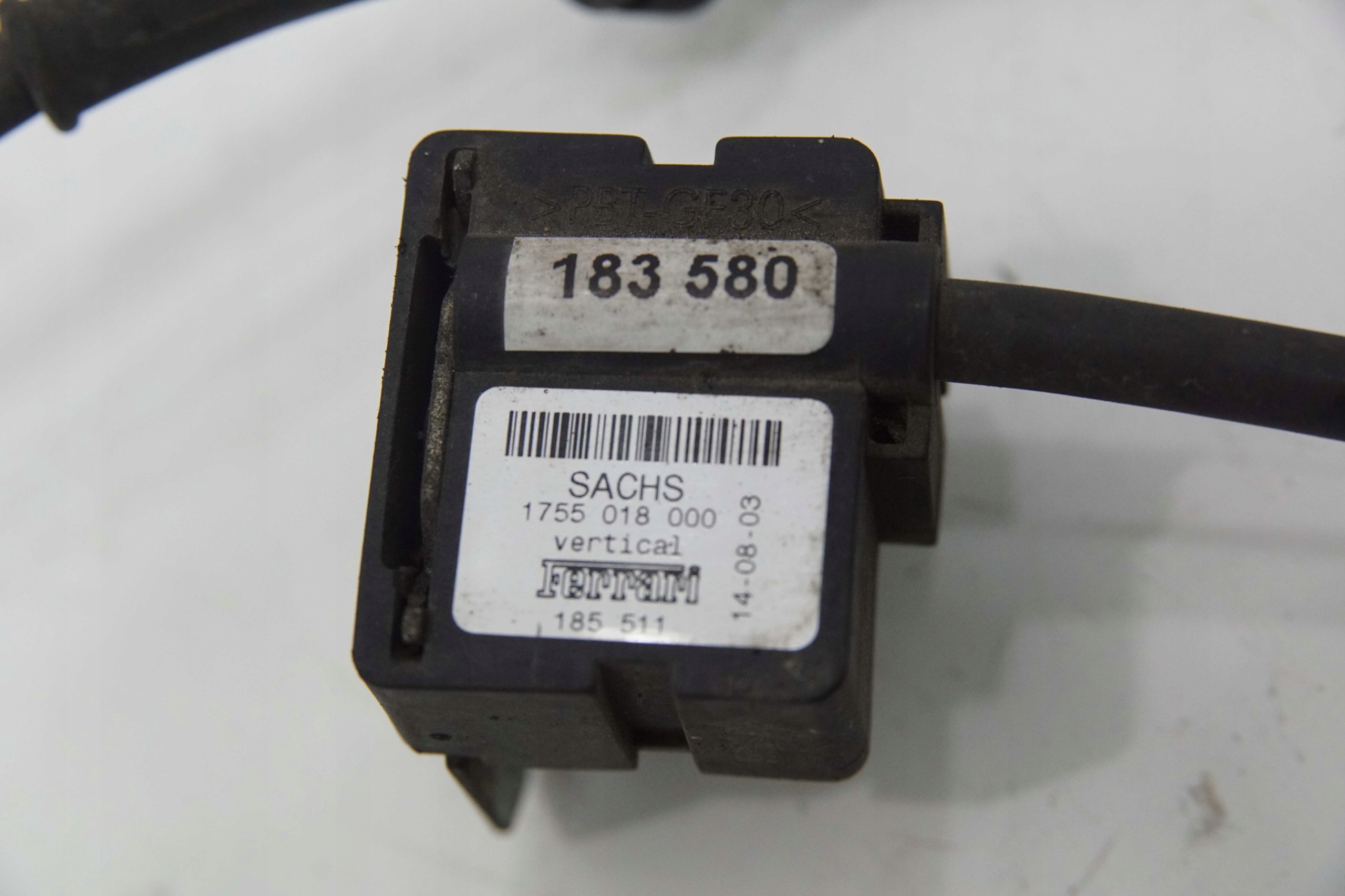 1755018000 - ДАТЧИК УСКОРЕНИЯ MASERATI 4200GT 02-