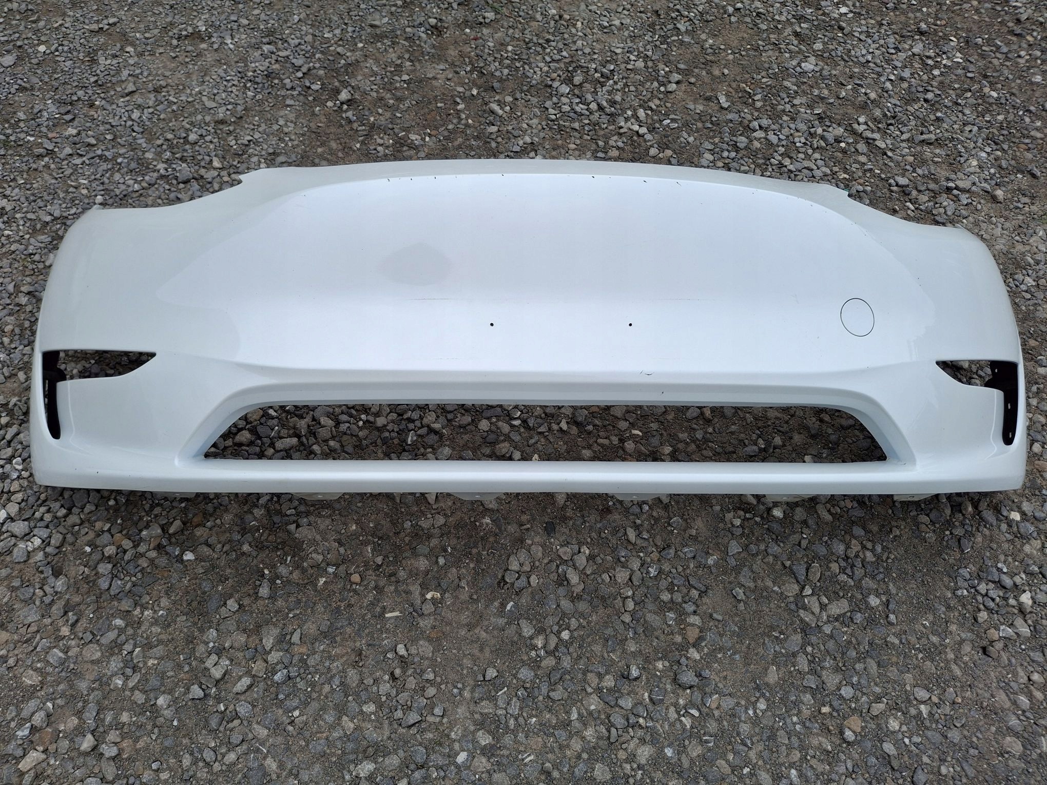 Frontstoßstange TESLA MODEL Y 2020R->