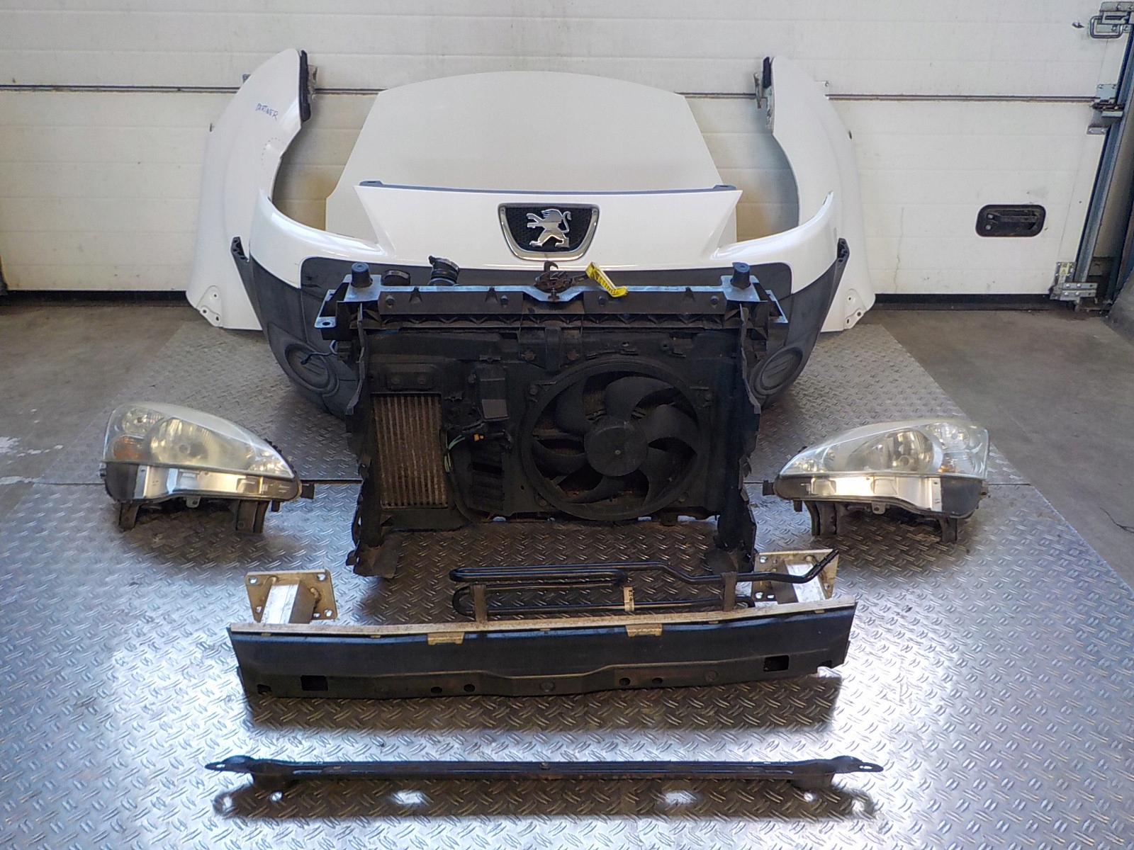 PEUGEOT PARTNER 08-12 PRZÓD KOMPLETNY 1.6 HDI