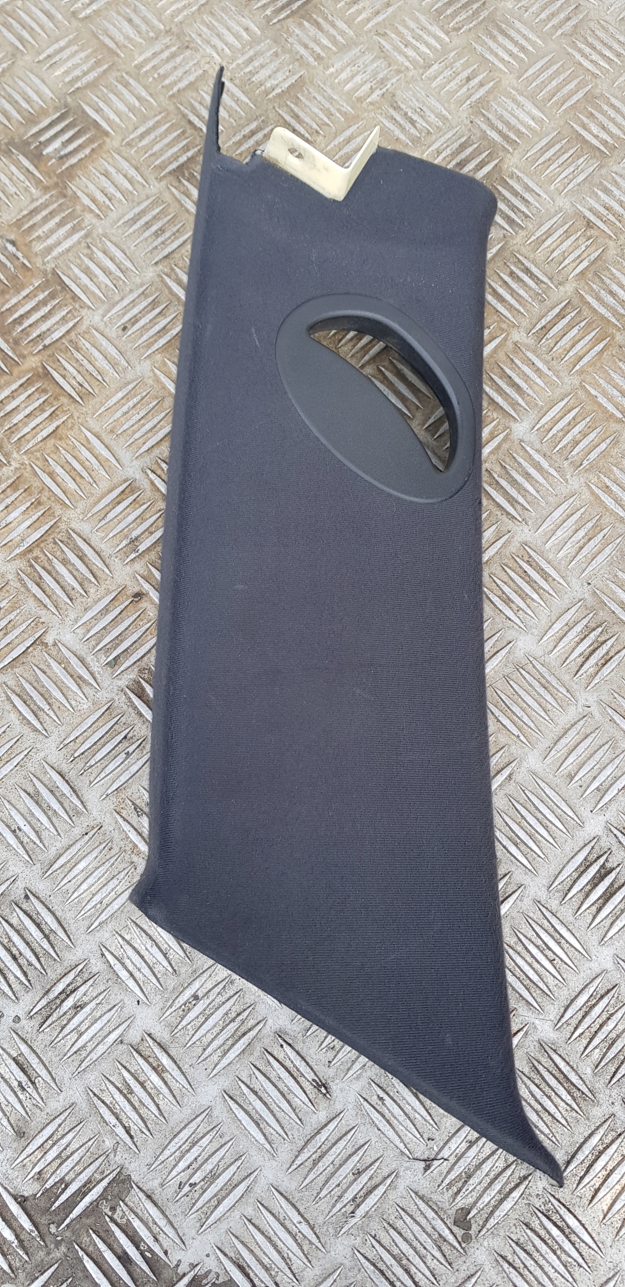 BMW X5 E53 cover supports safety upper