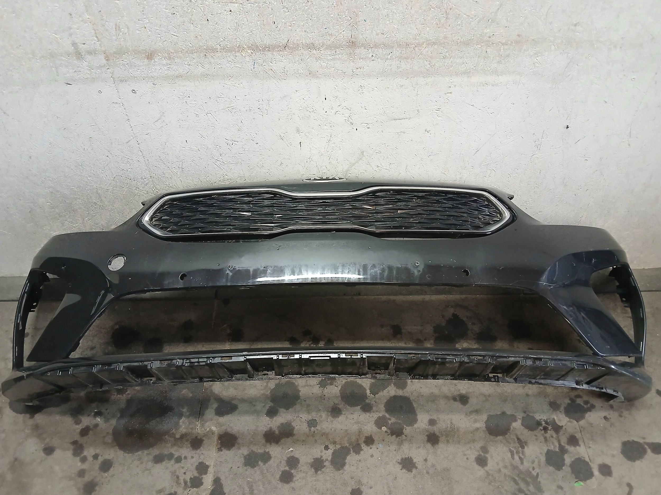 nárazník předek KIA CEED III 3 GT 17