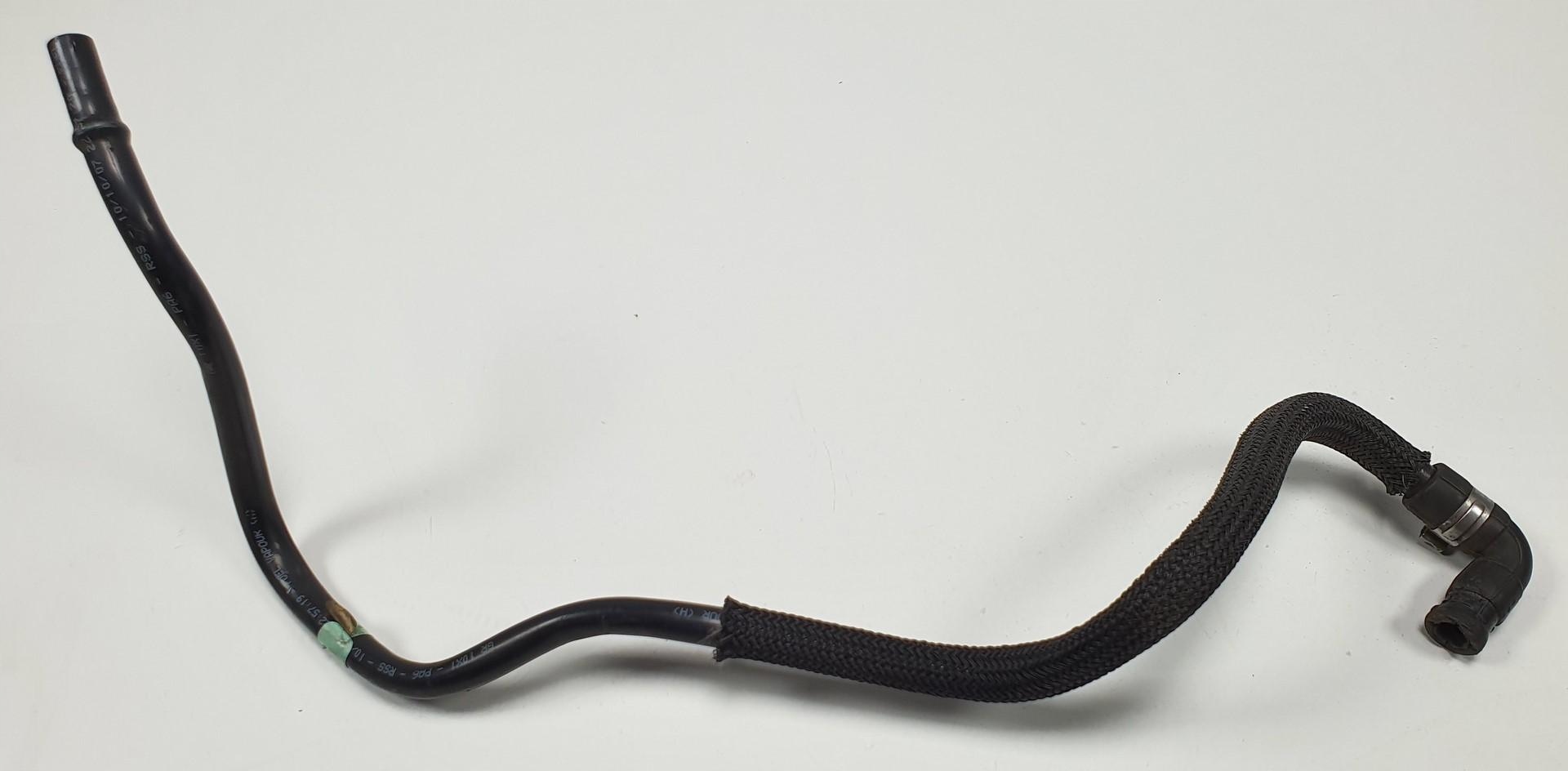 A0004762701 - Вакуумный шланг MERCEDES R-KL W251 3.5 V6