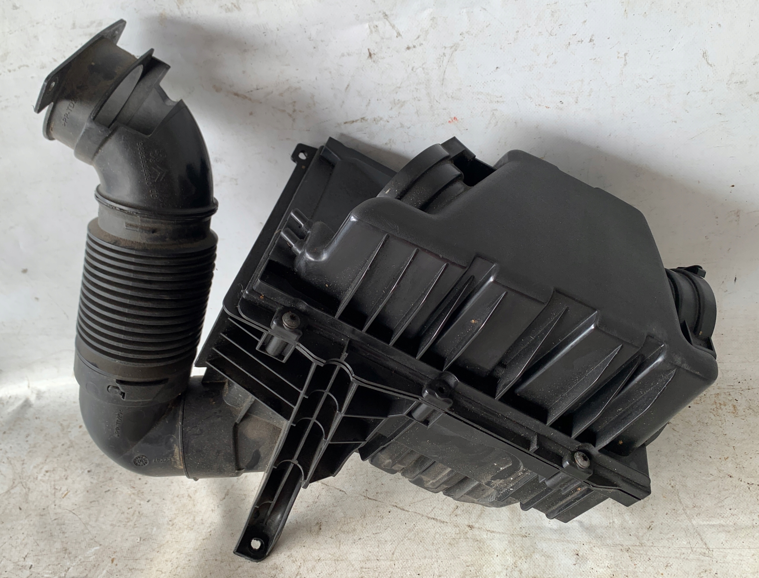 GEHÄUSE FILTER LUFT CITROEN C5 III 9683955980
