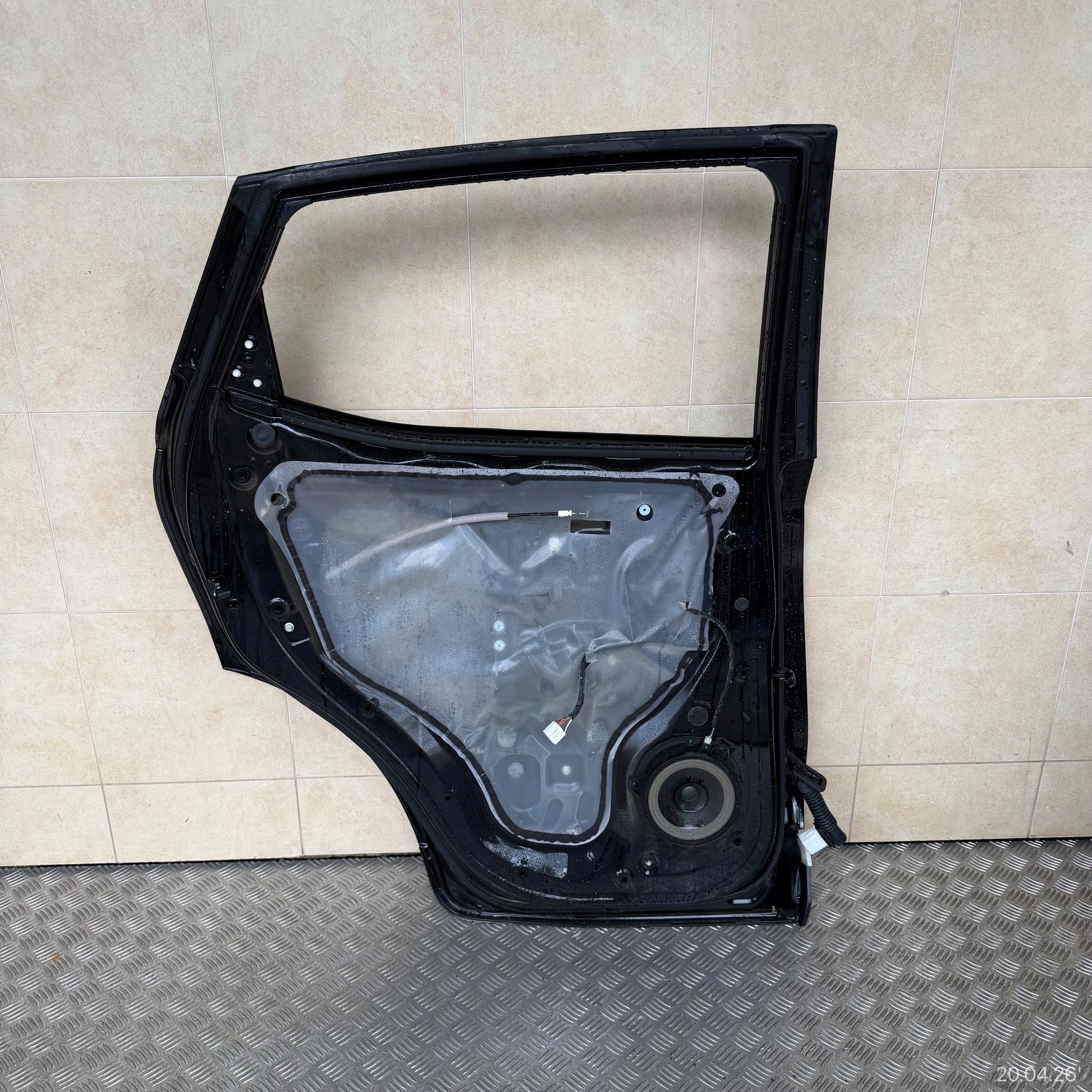 door complete rear. left MG ZS LIFT 2023 ROK