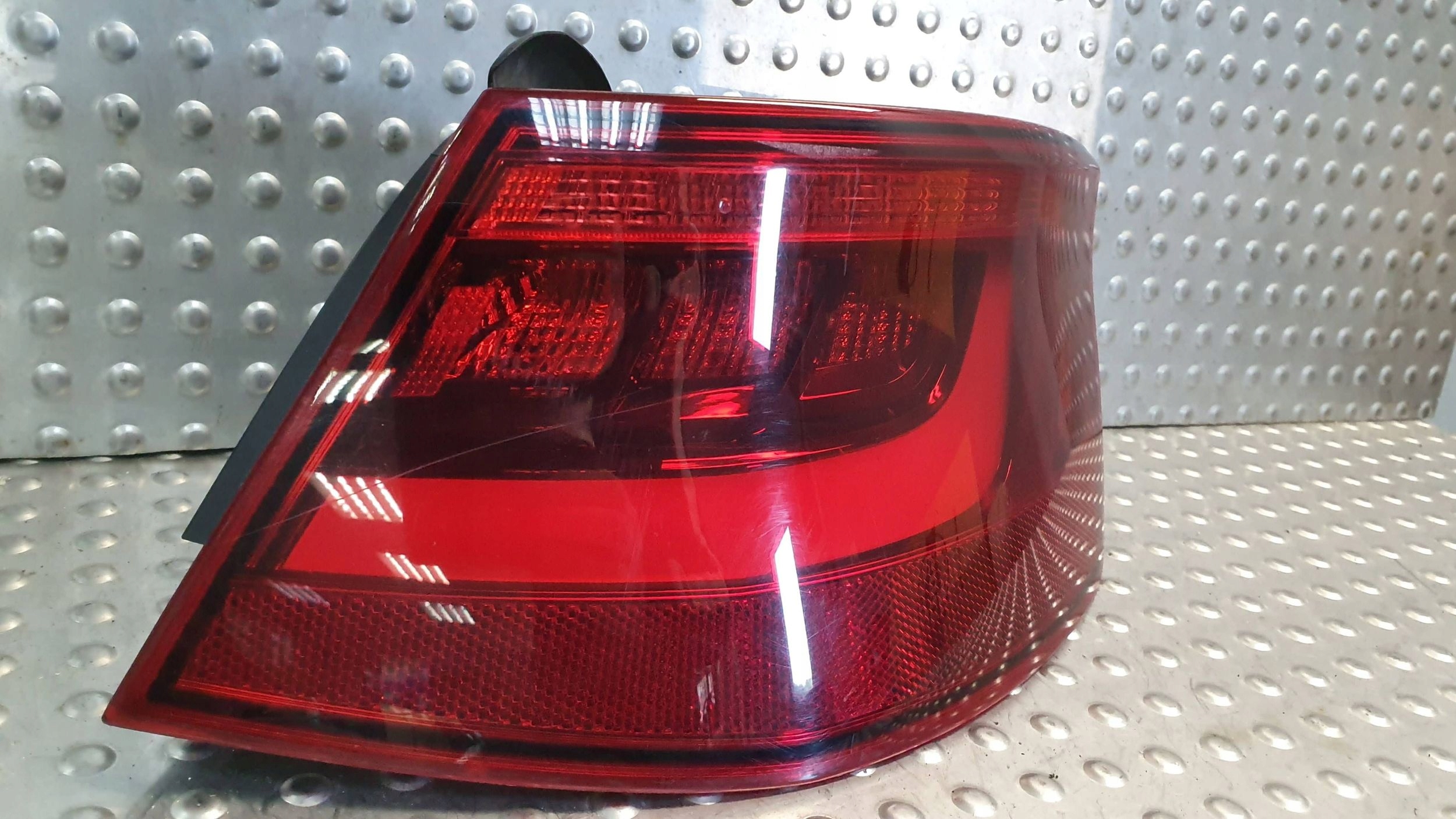 light rear part right AUDI A3 8V 8V3945096B 13