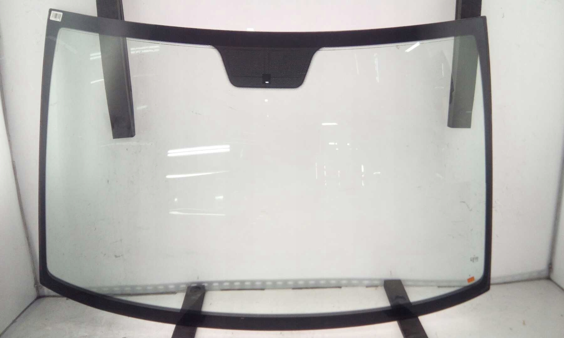 SZYBA CZOŁOWA MERCEDES VITO /VIANO W639 2003-2014